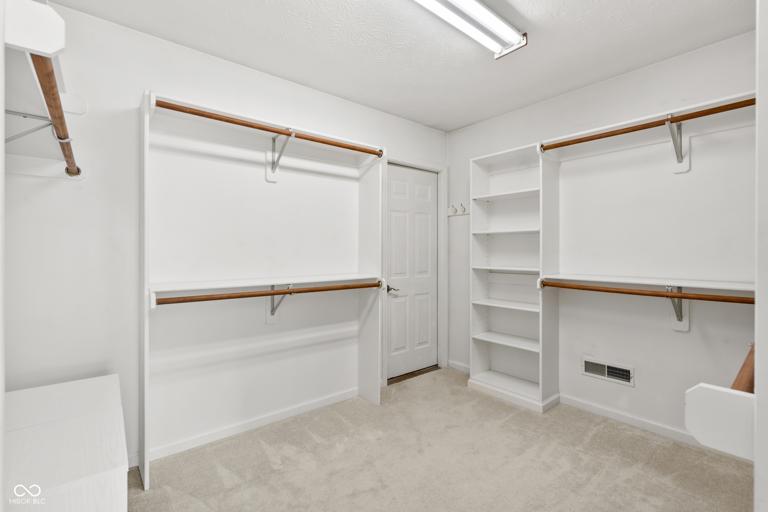 18487 Oriental Oak Court