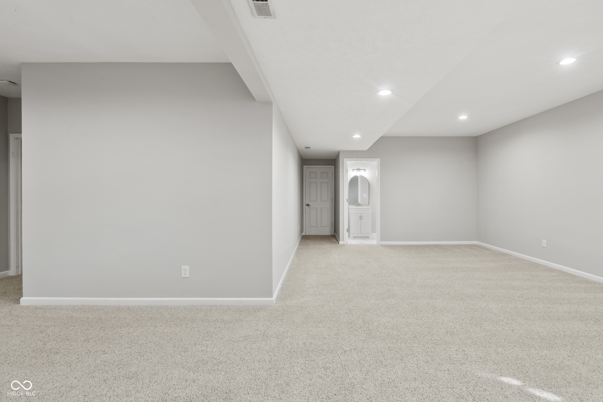 18487 Oriental Oak Court