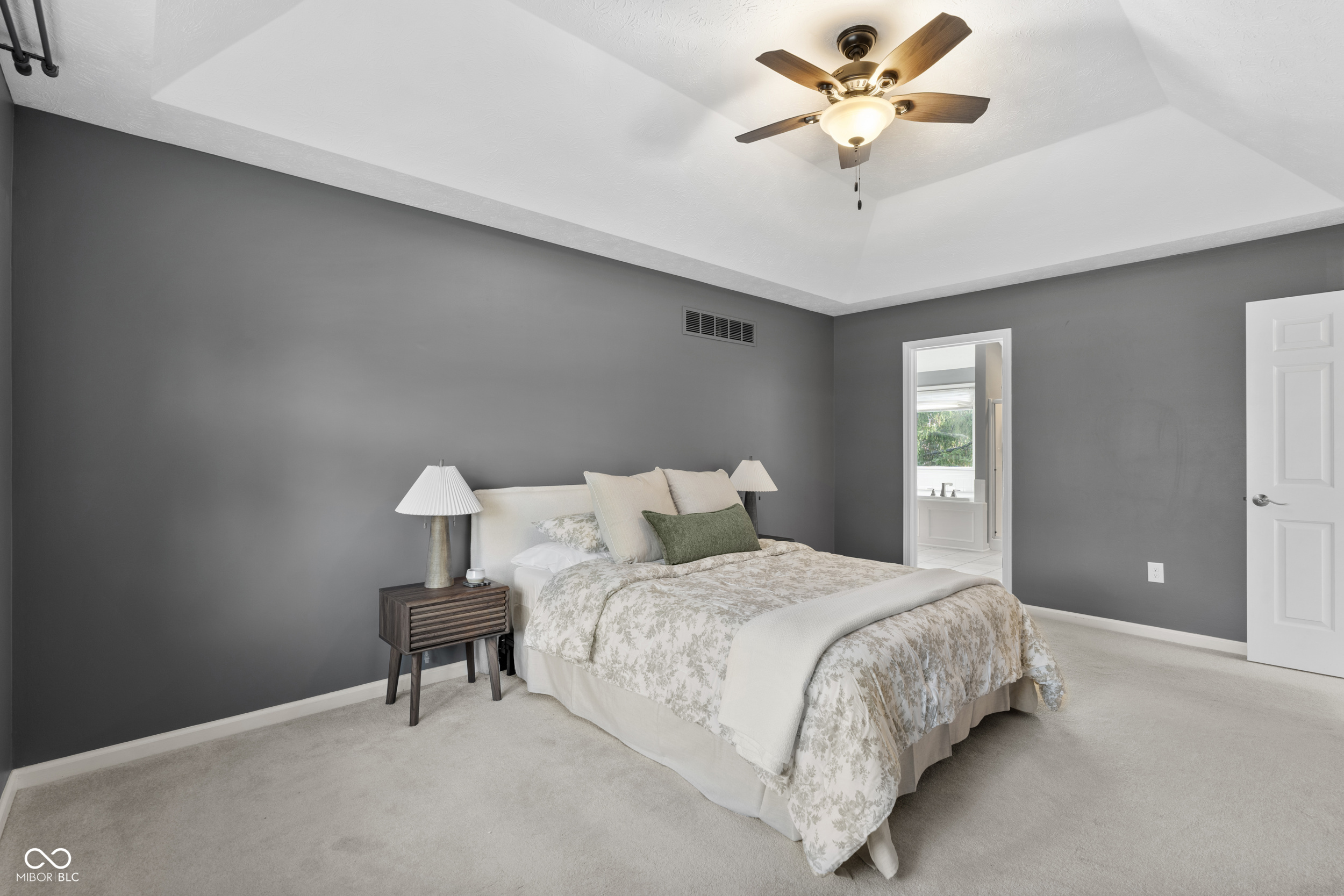 18487 Oriental Oak Court