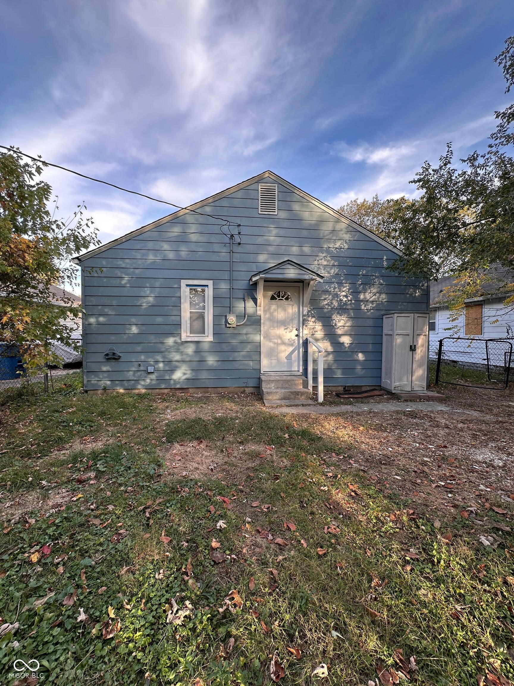 1124 S Lockburn Street