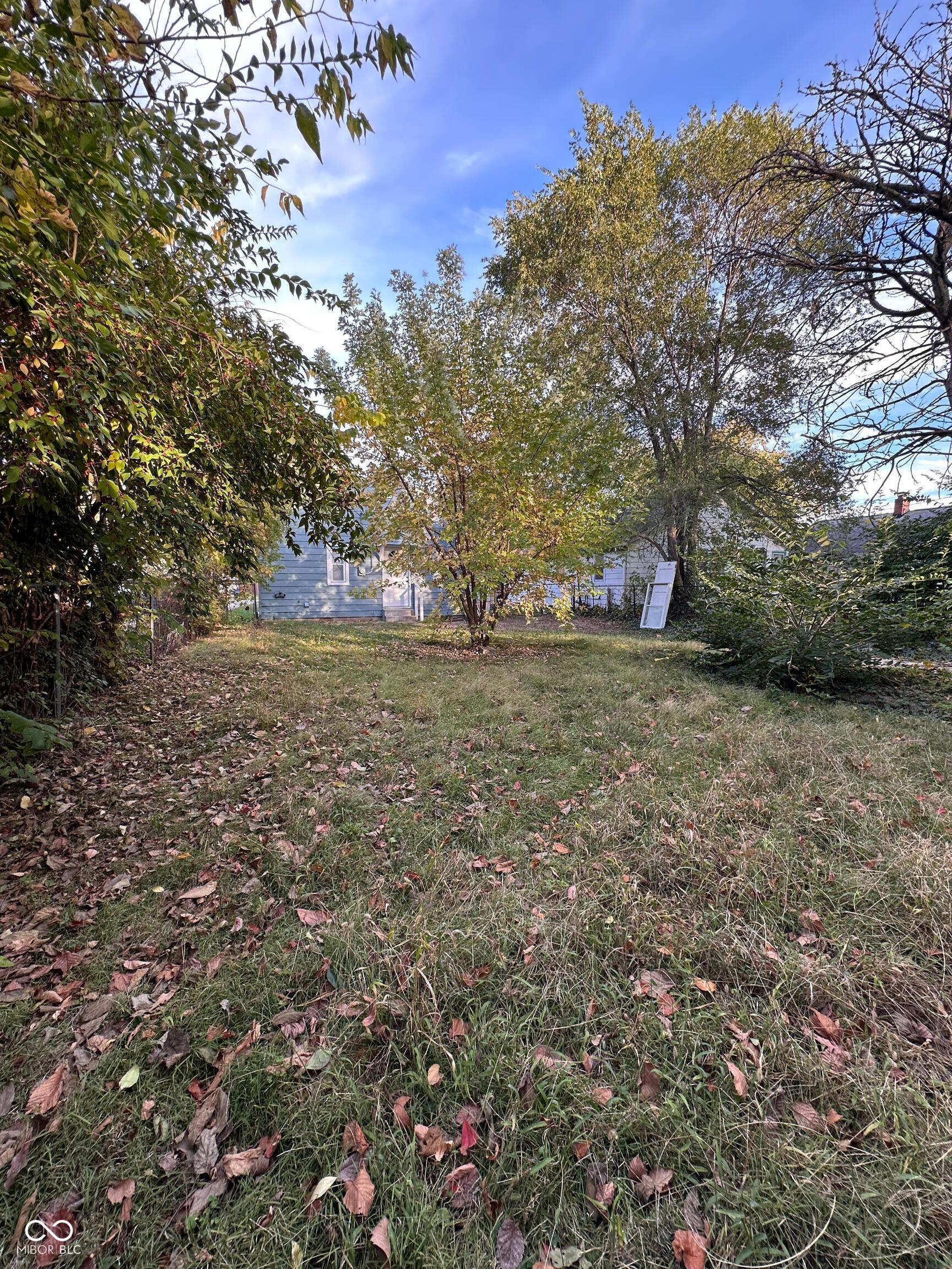 1124 S Lockburn Street