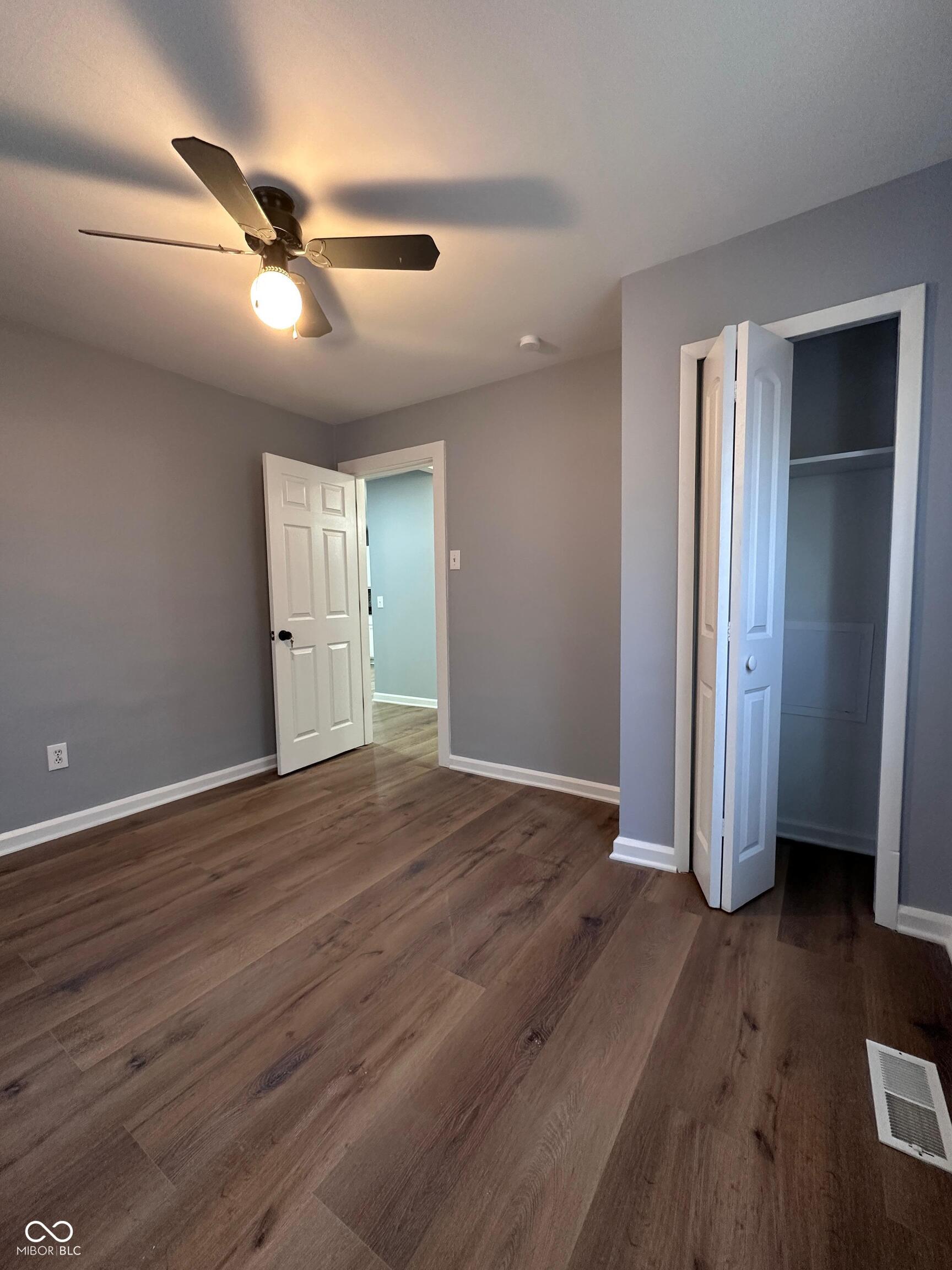 1124 S Lockburn Street