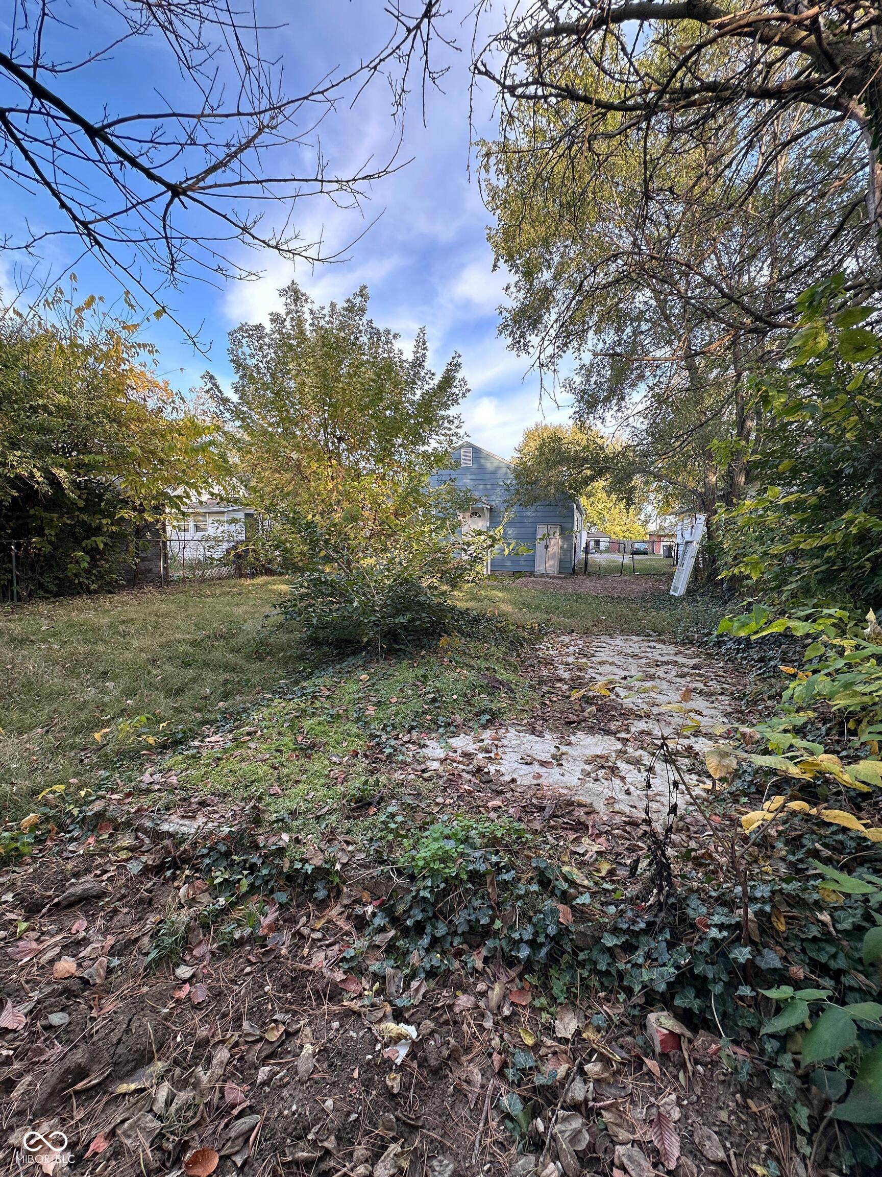 1124 S Lockburn Street