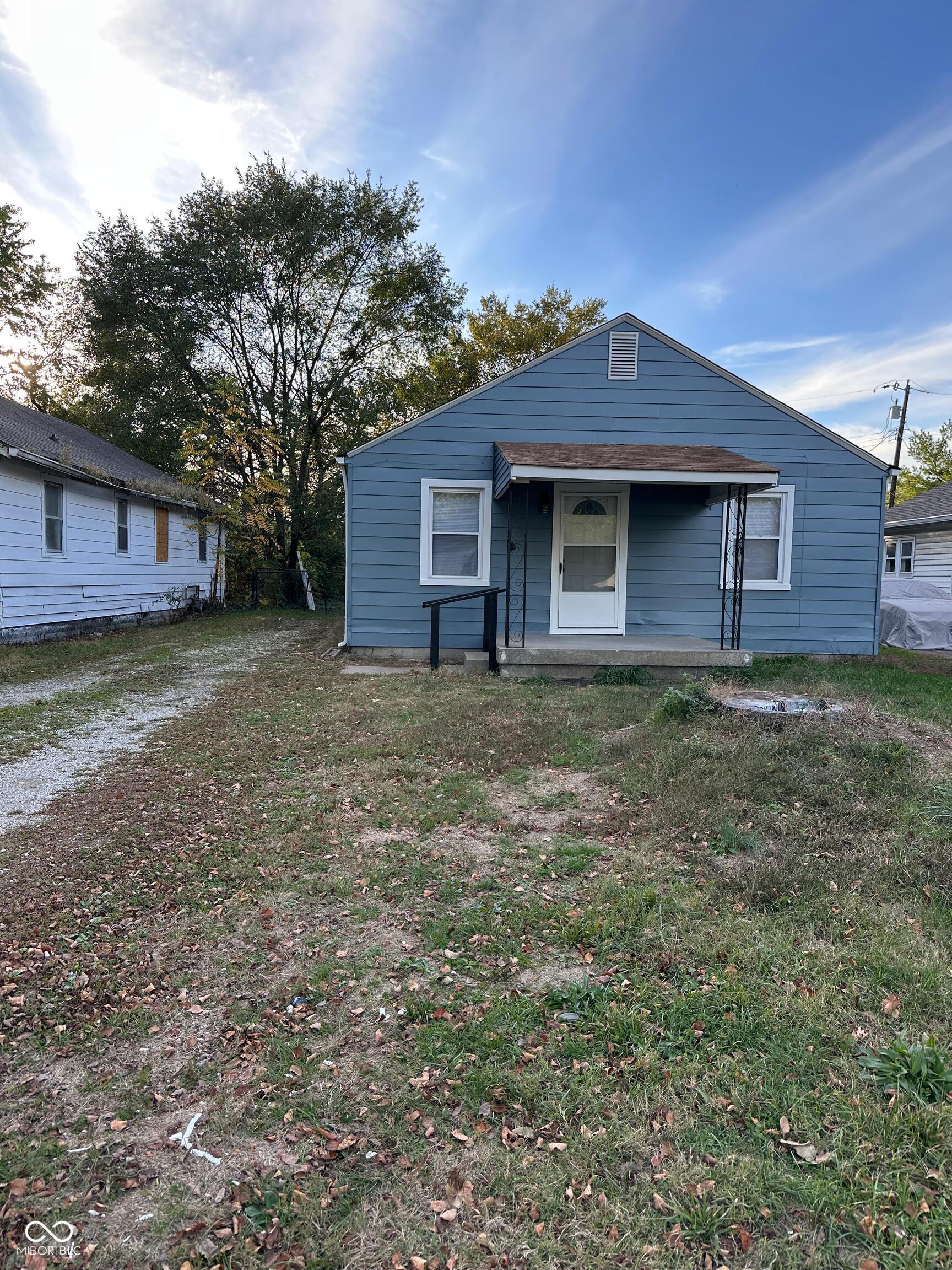 1124 S Lockburn Street