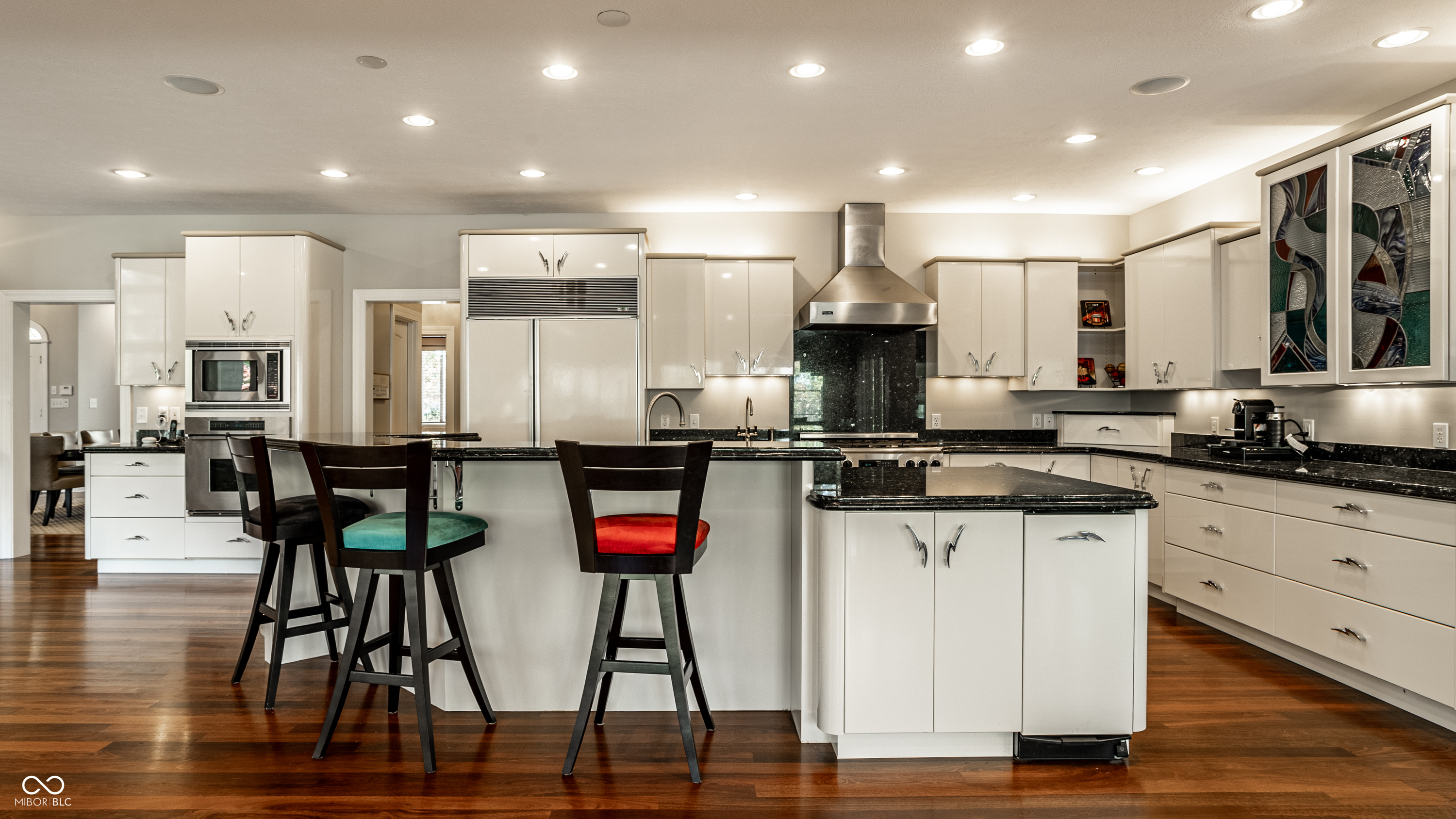 3316 Walnut Creek Drive N