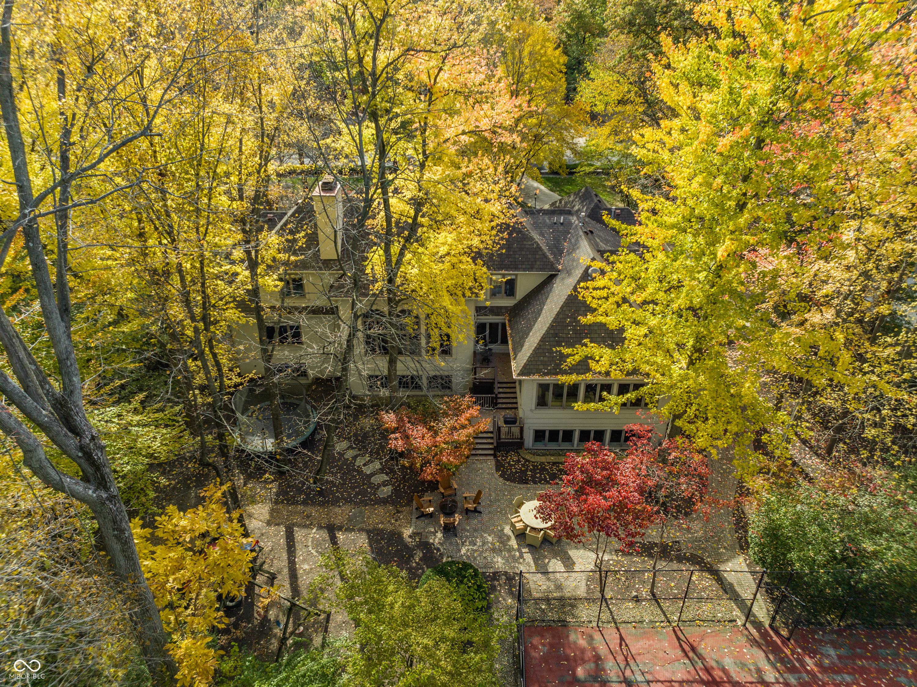 3316 Walnut Creek Drive N