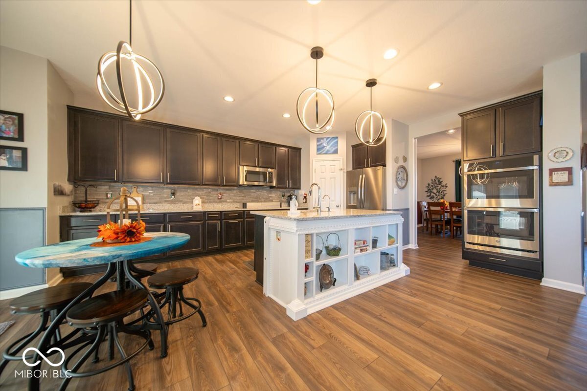 19460 Scofield Ridge Boulevard