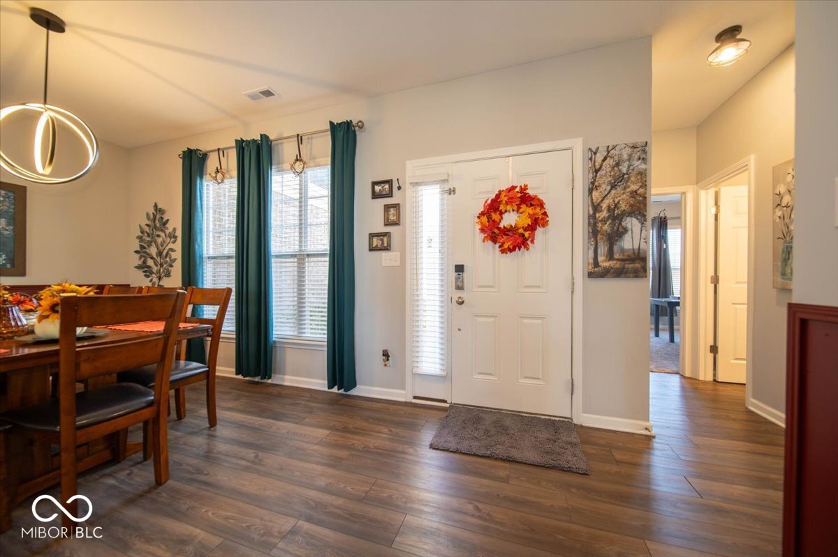 19460 Scofield Ridge Boulevard