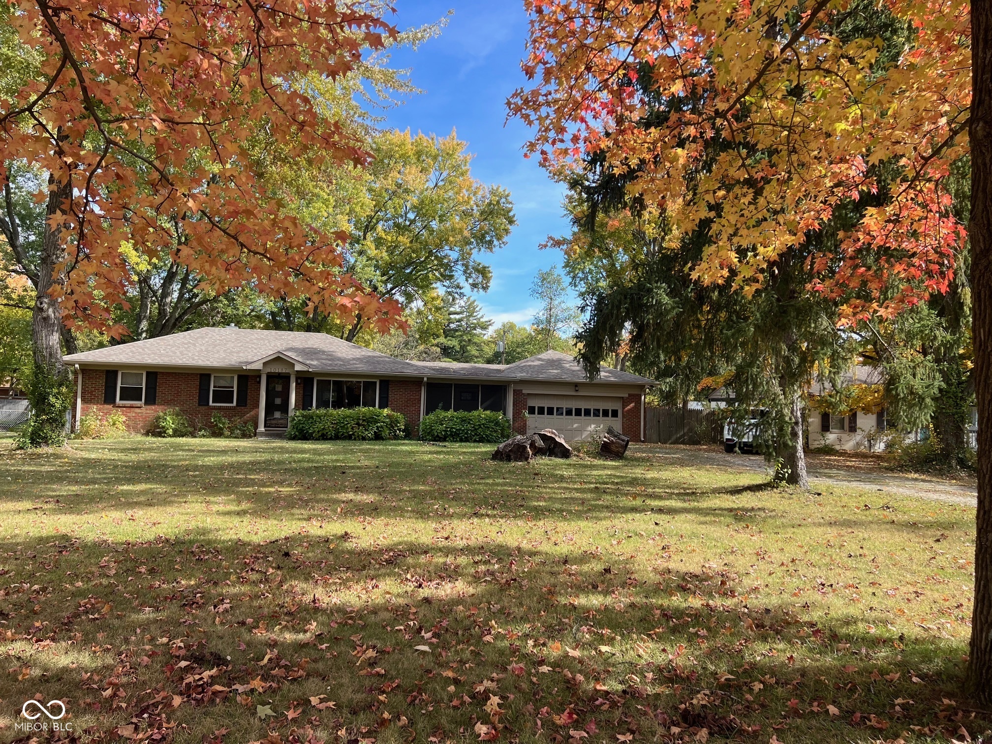 10187 N College Avenue