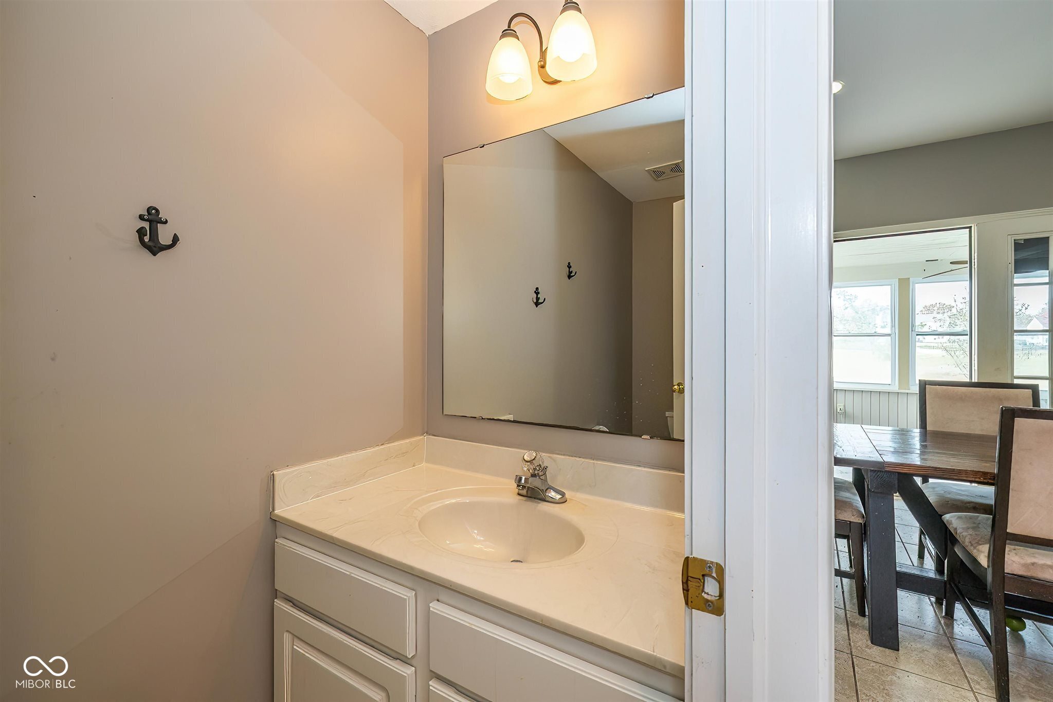 17031 Flinchum Way E