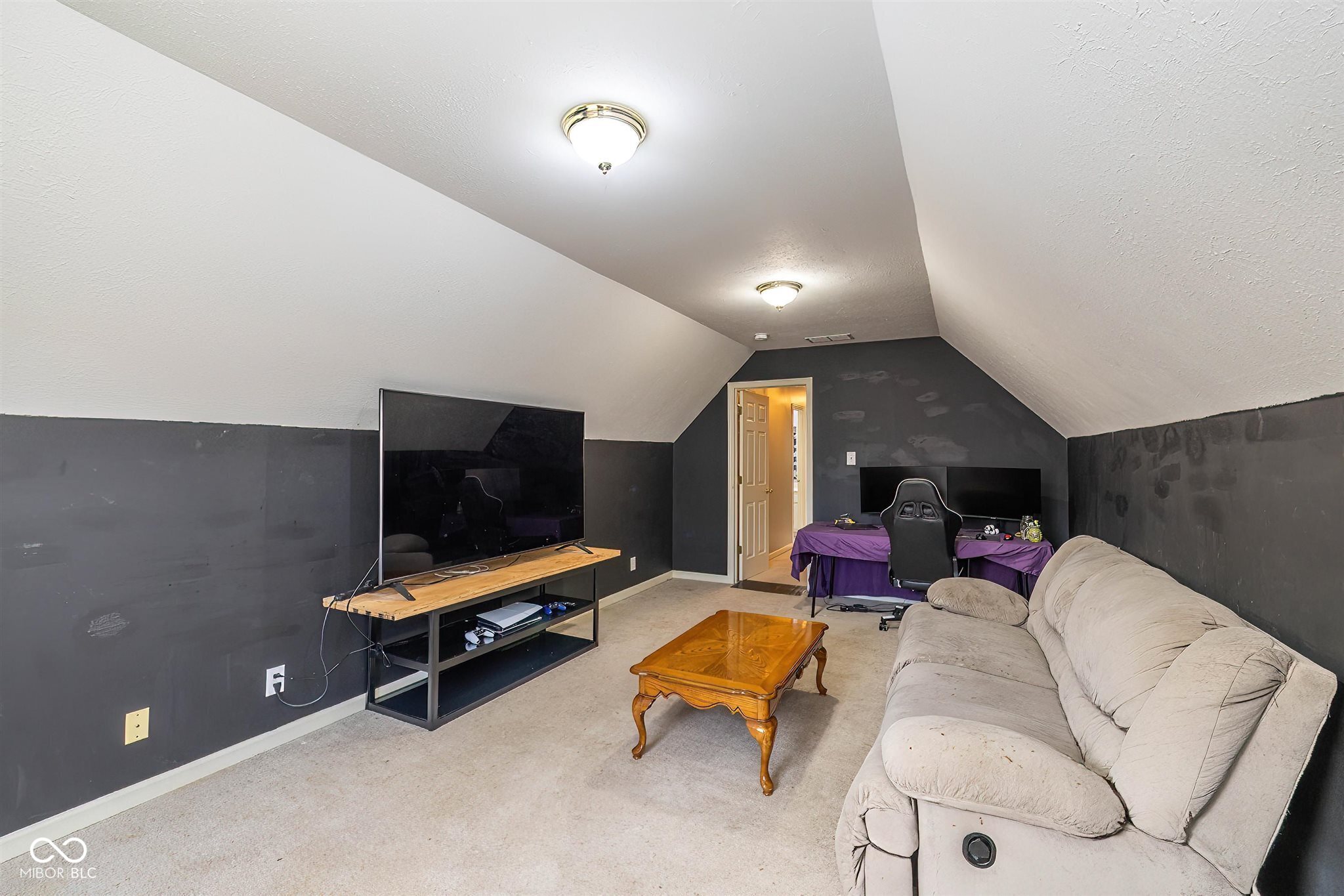 17031 Flinchum Way E