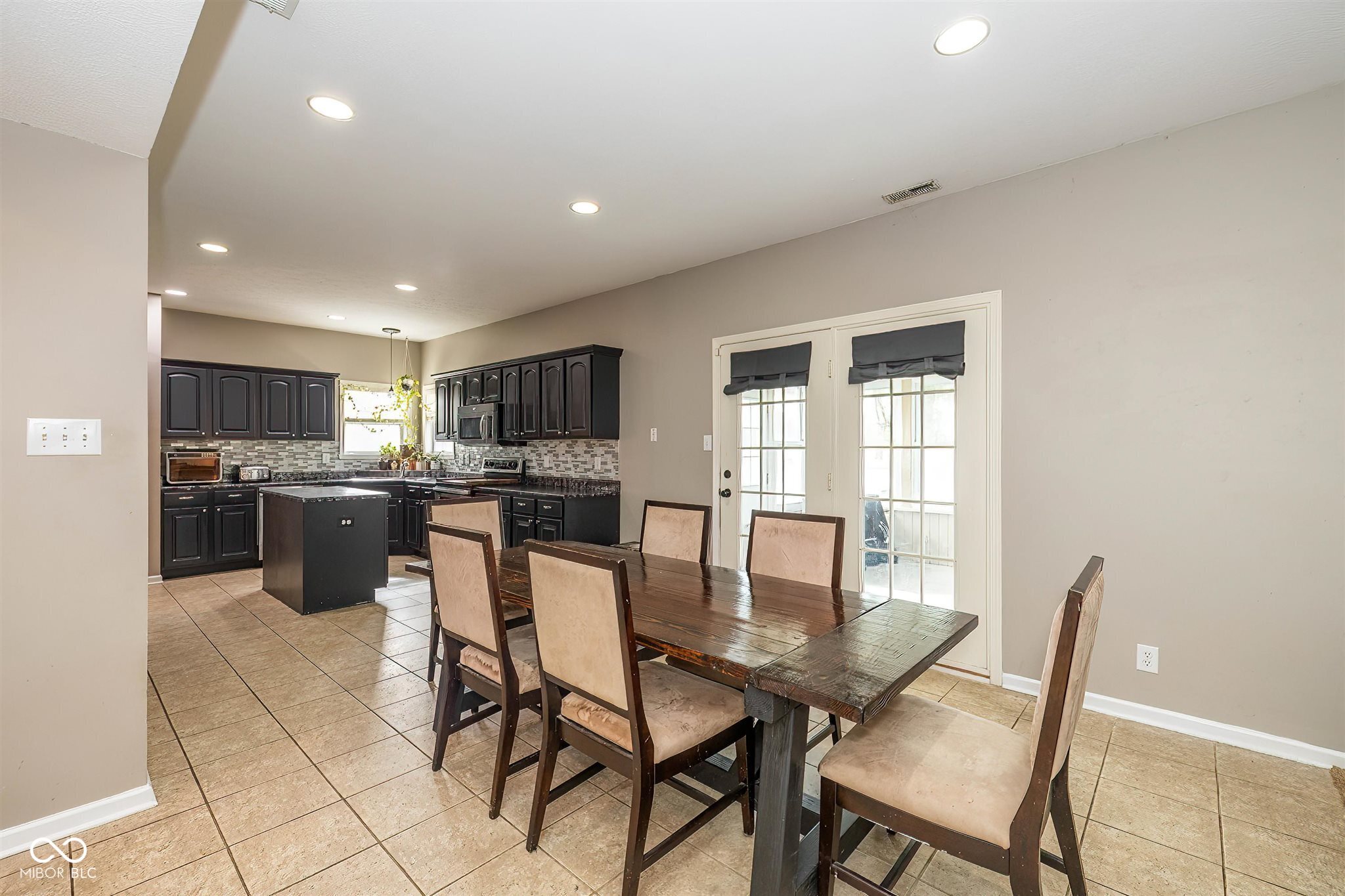 17031 Flinchum Way E