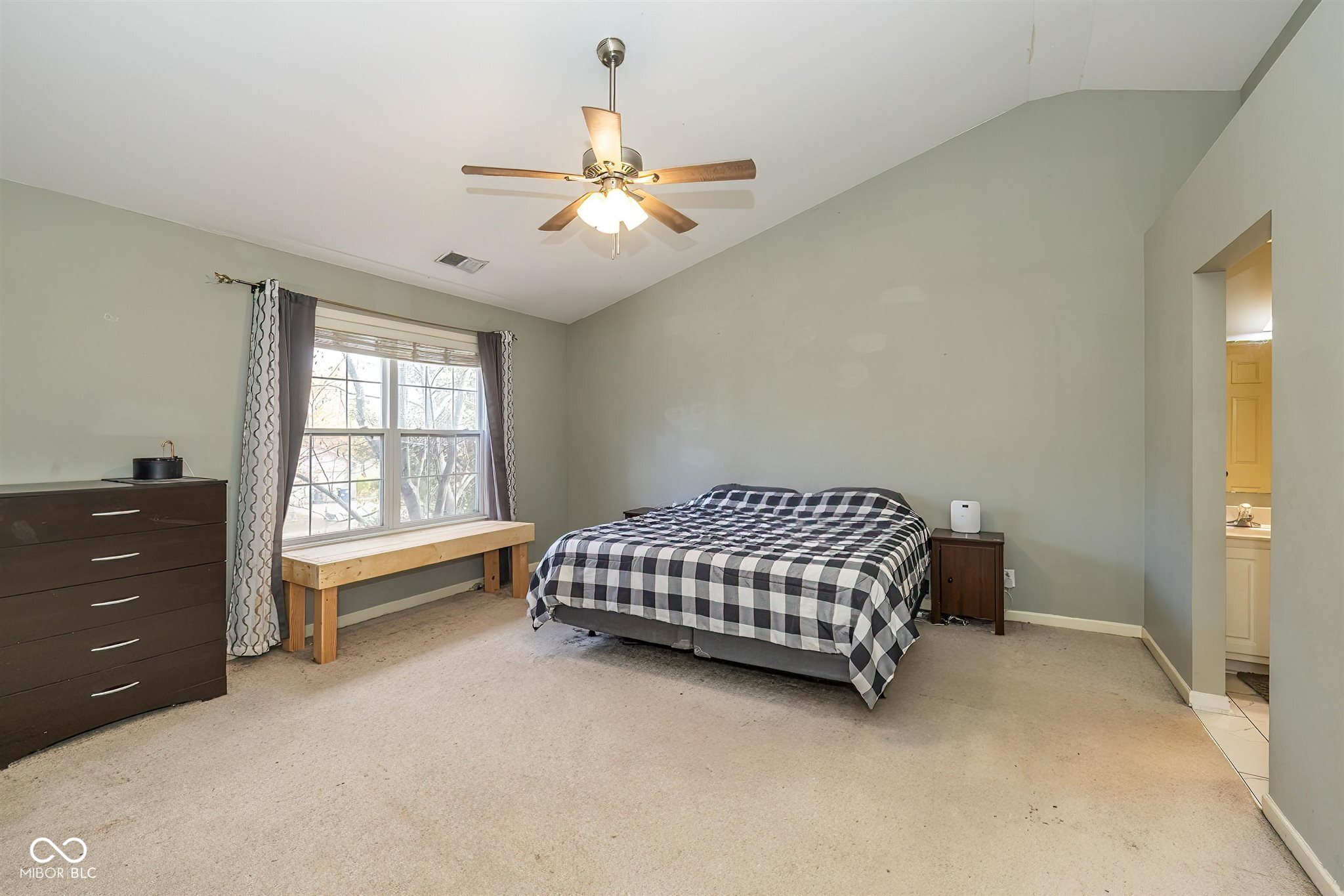 17031 Flinchum Way E