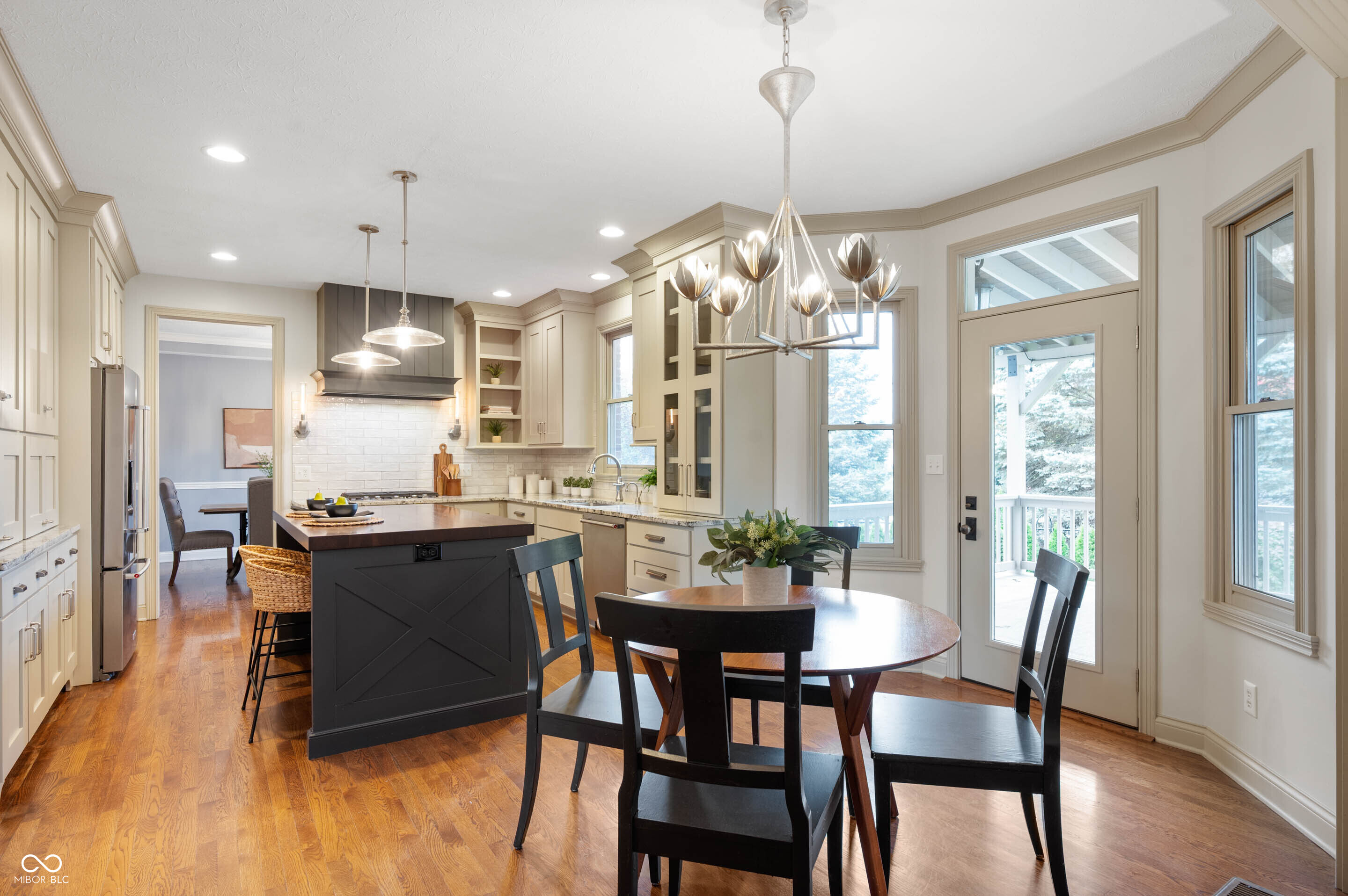 7528 Timber Springs Drive S