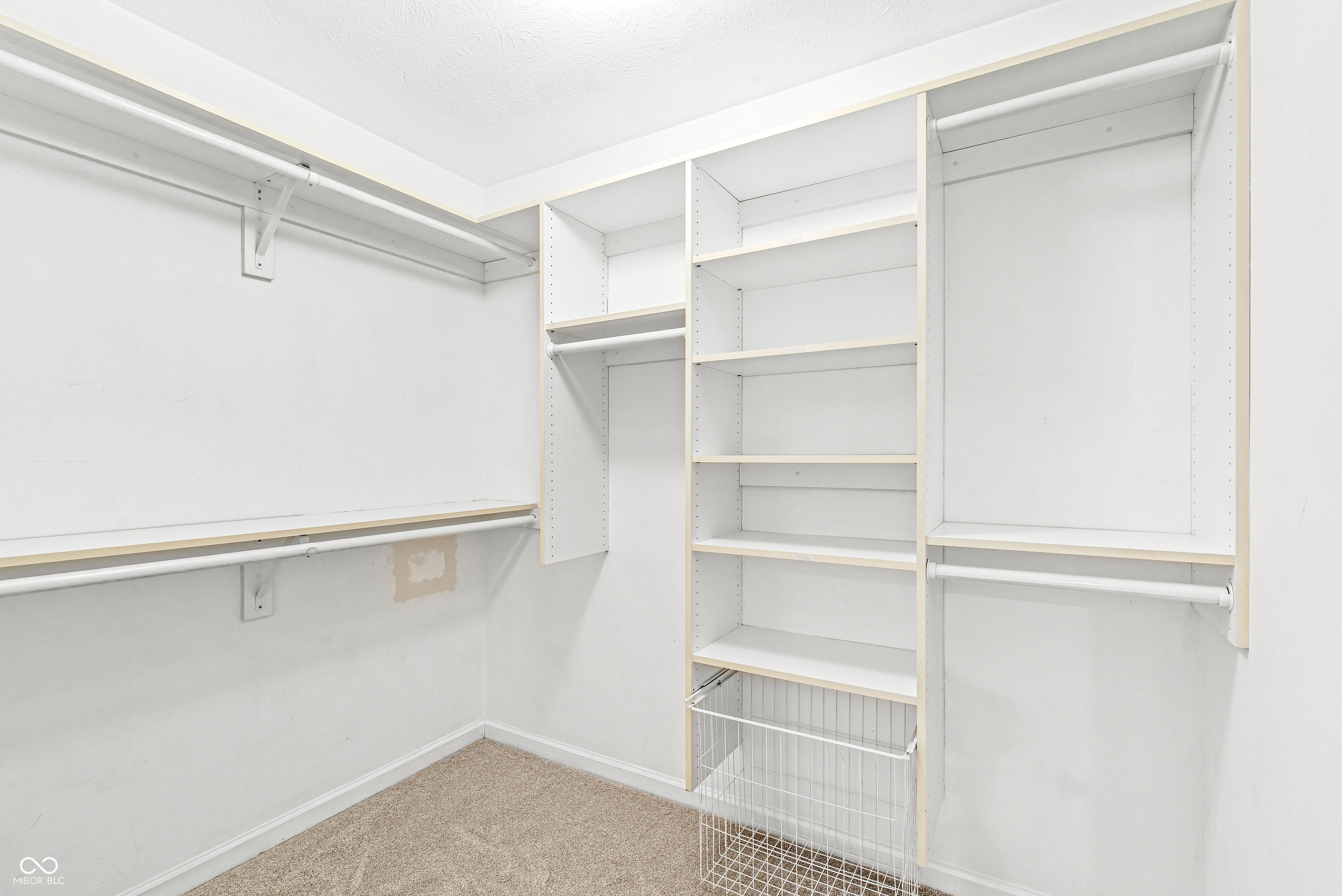 6369 Stonecreek Drive