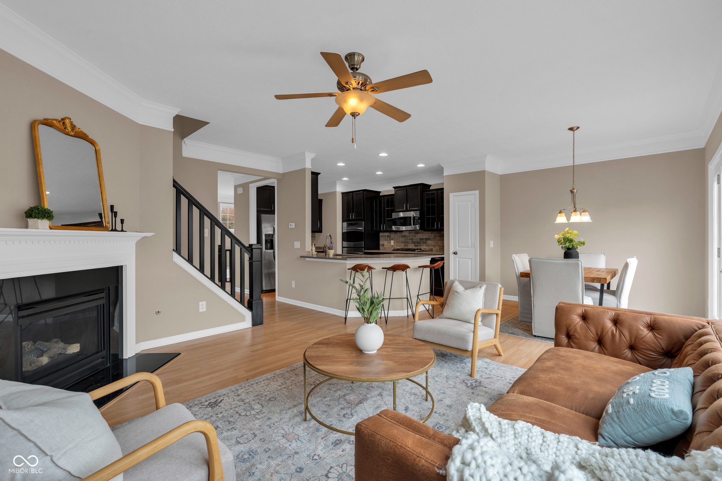 2627 Congress Street