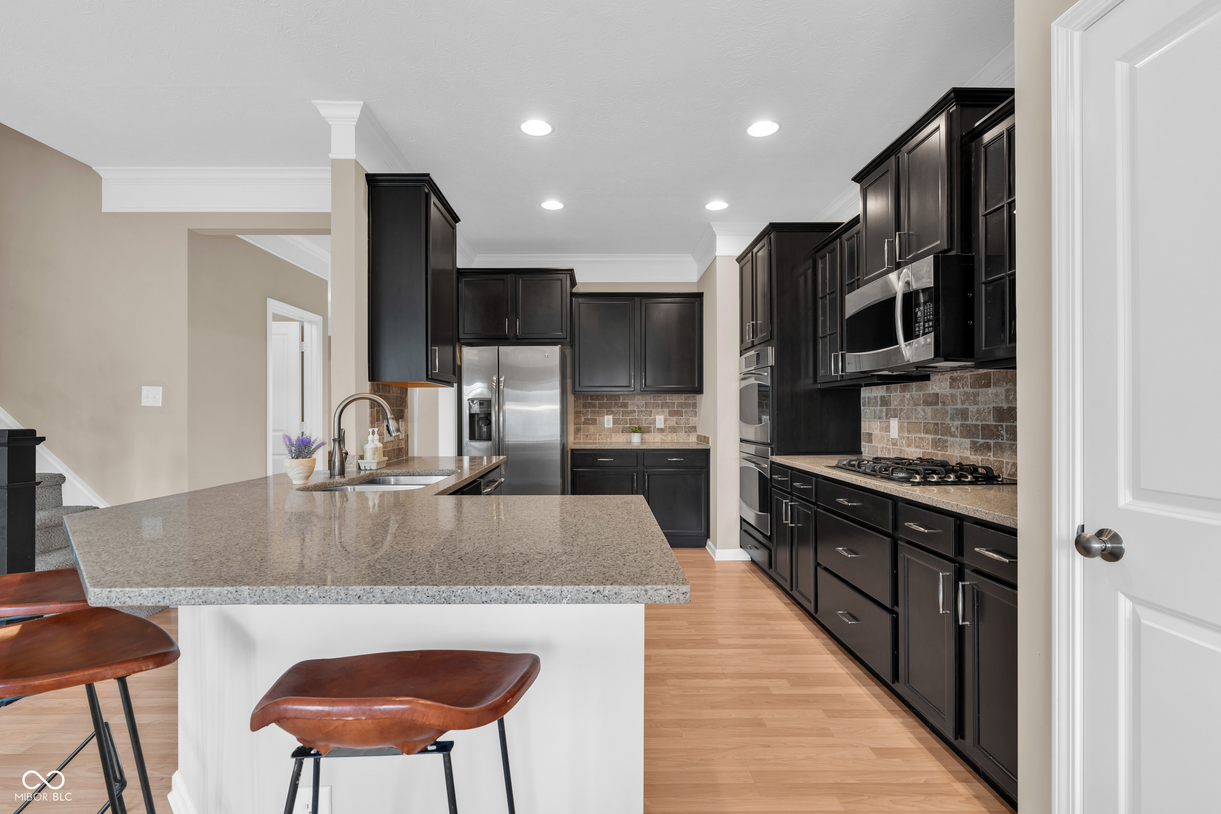 2627 Congress Street