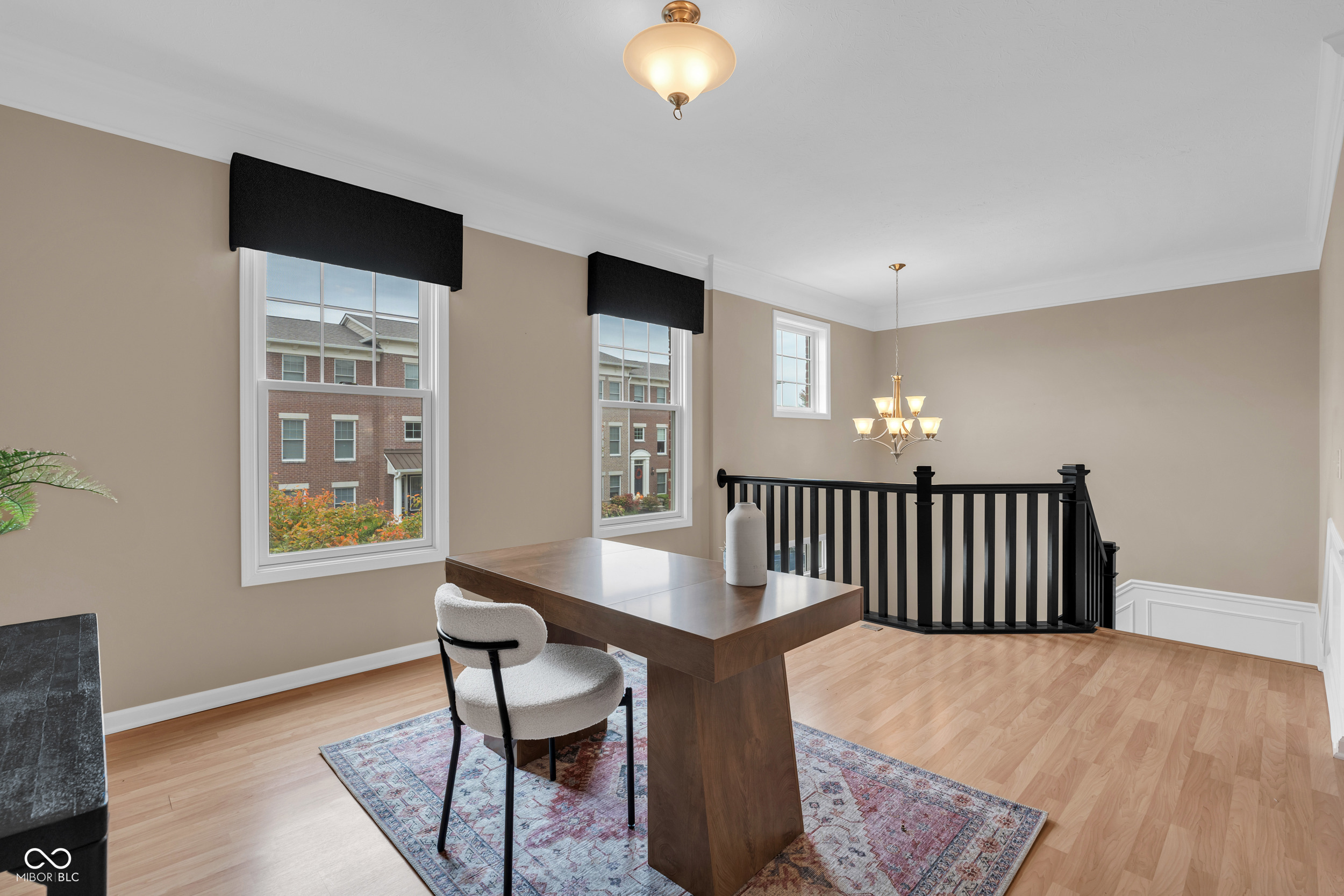 2627 Congress Street