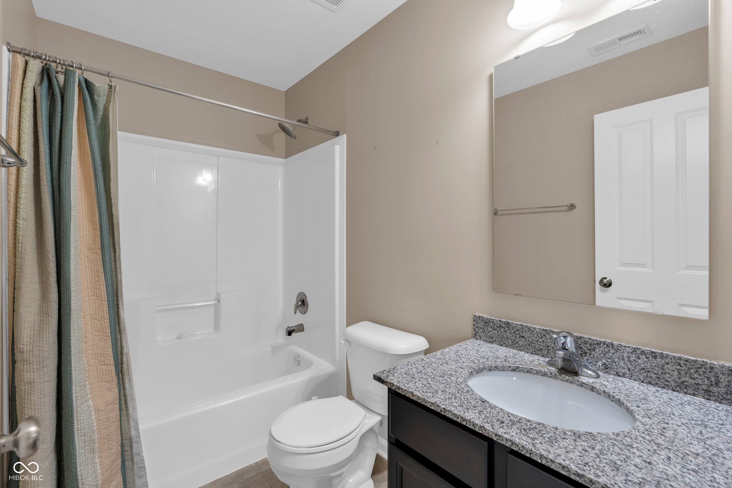 2627 Congress Street