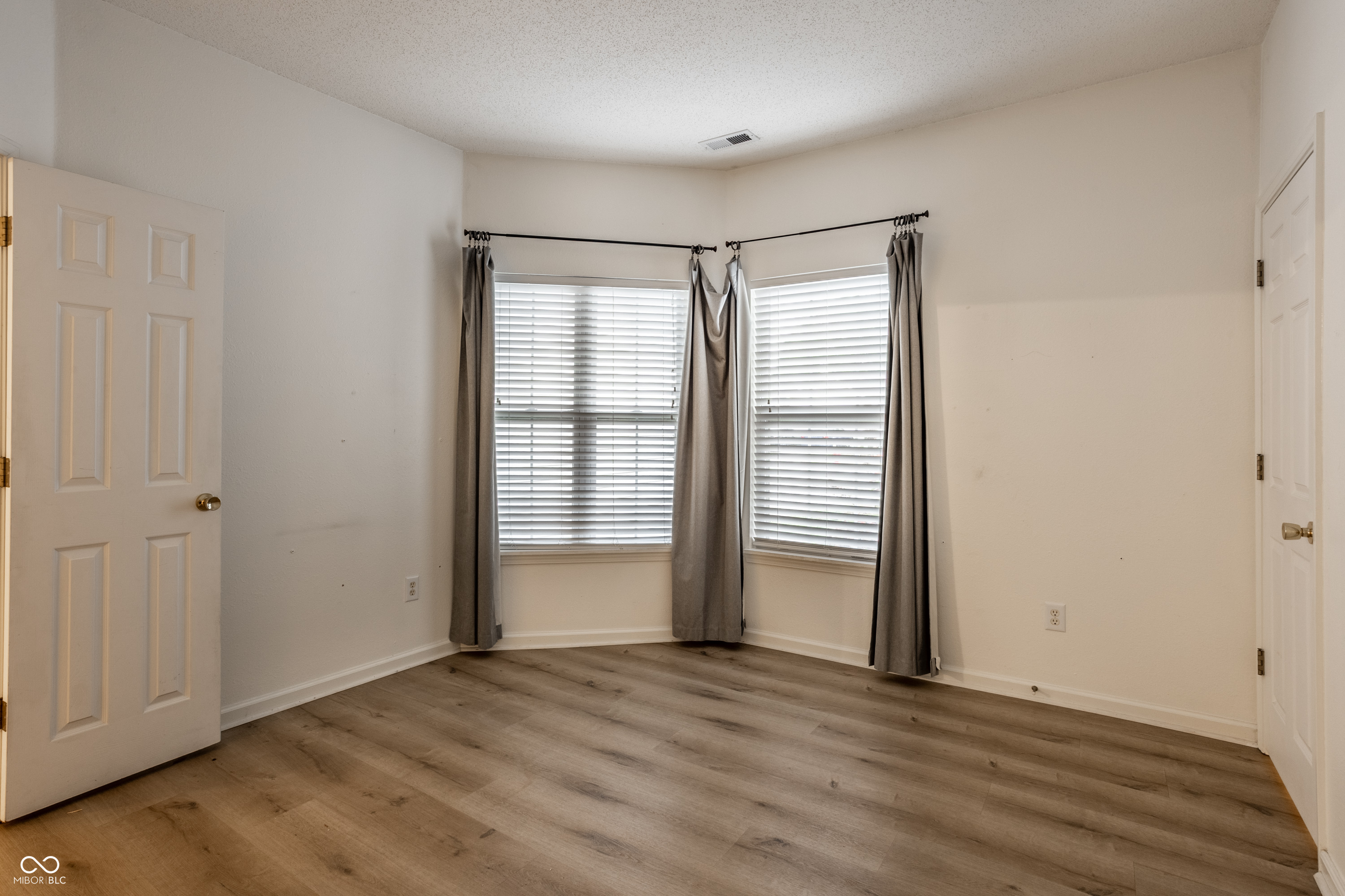 6328 Dusty Laurel Drive