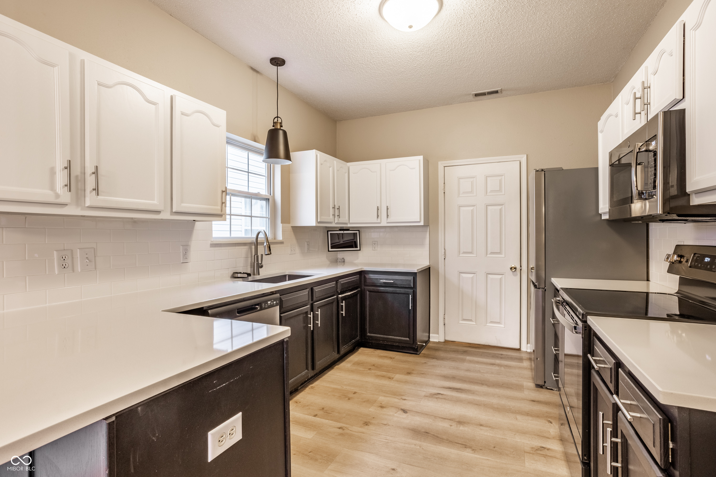 6328 Dusty Laurel Drive