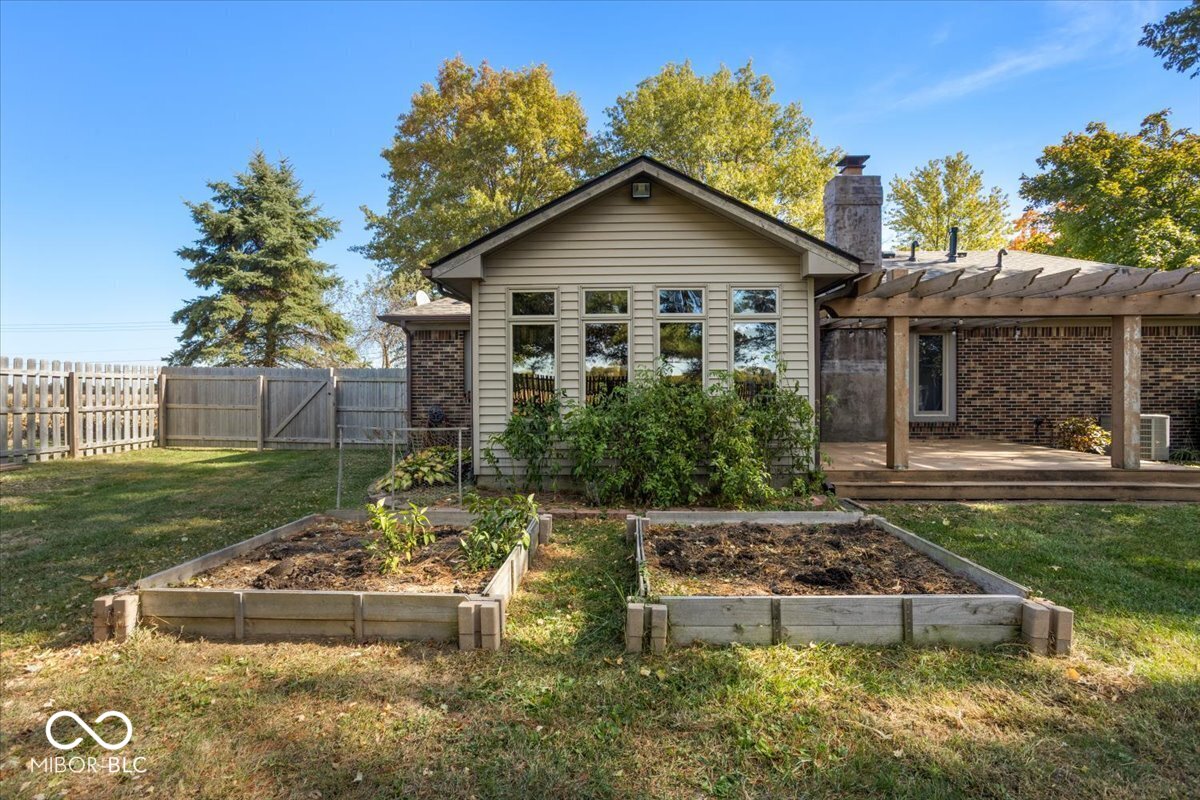 9124 N County Road 275 E