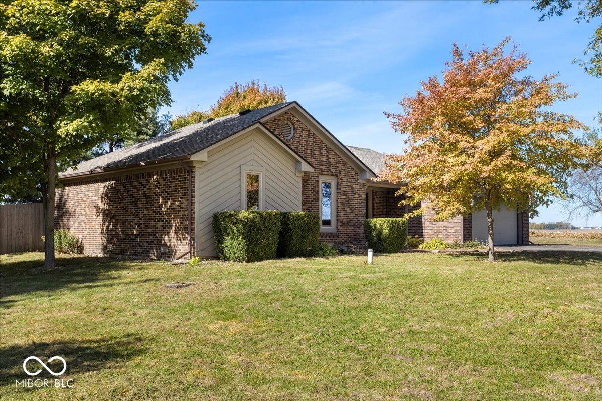 9124 N County Road 275 E