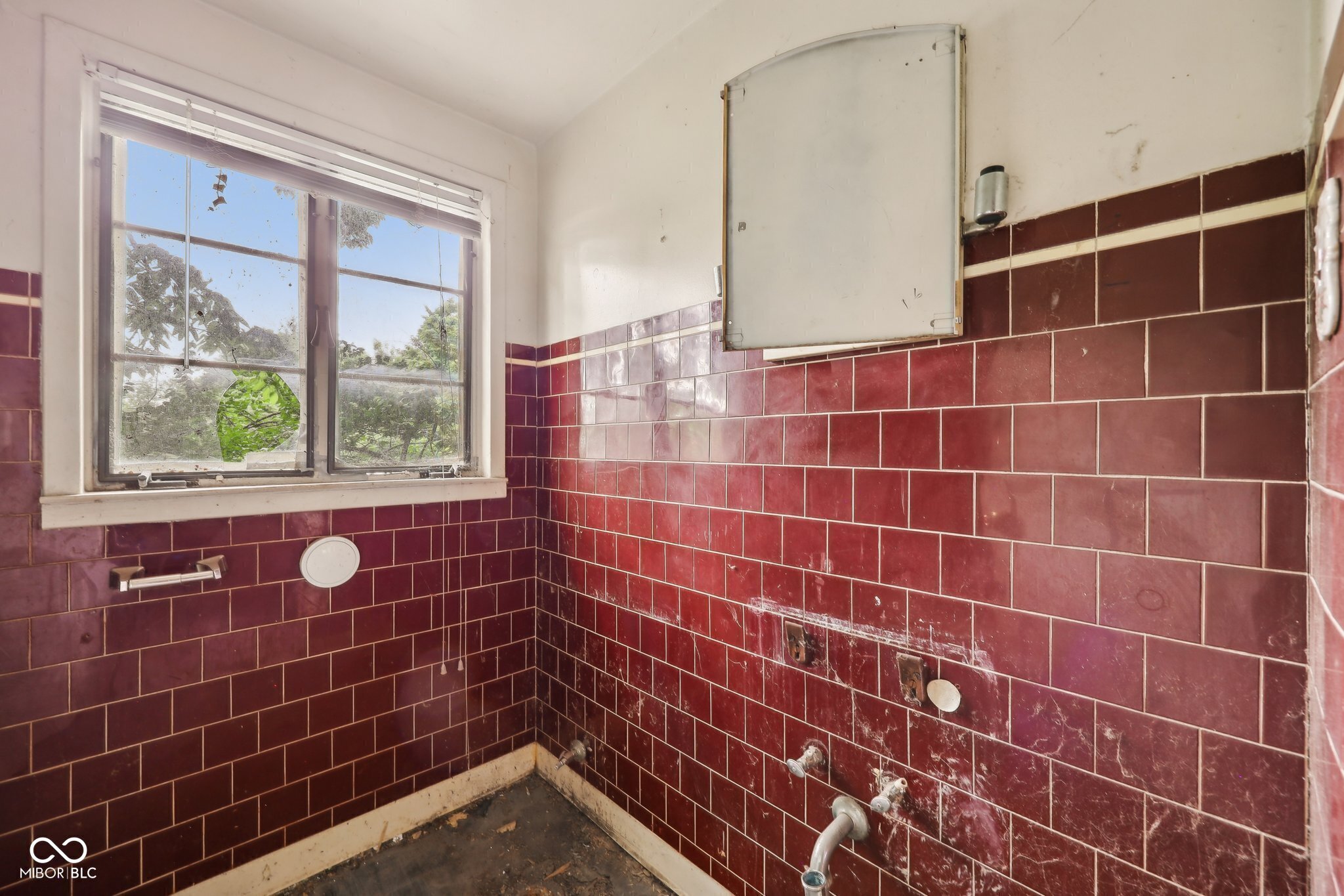 5035 Boulevard Place