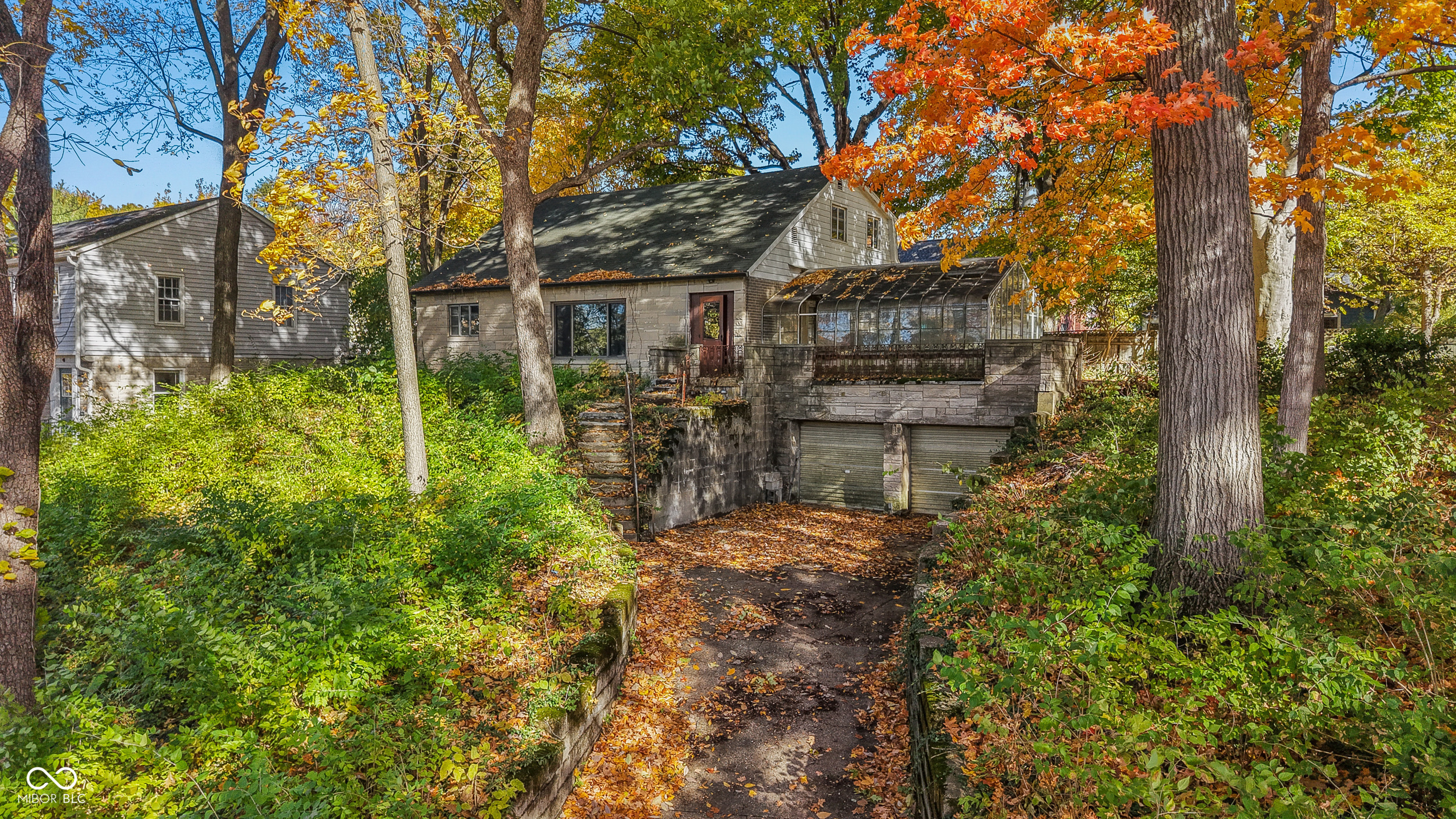 5035 Boulevard Place