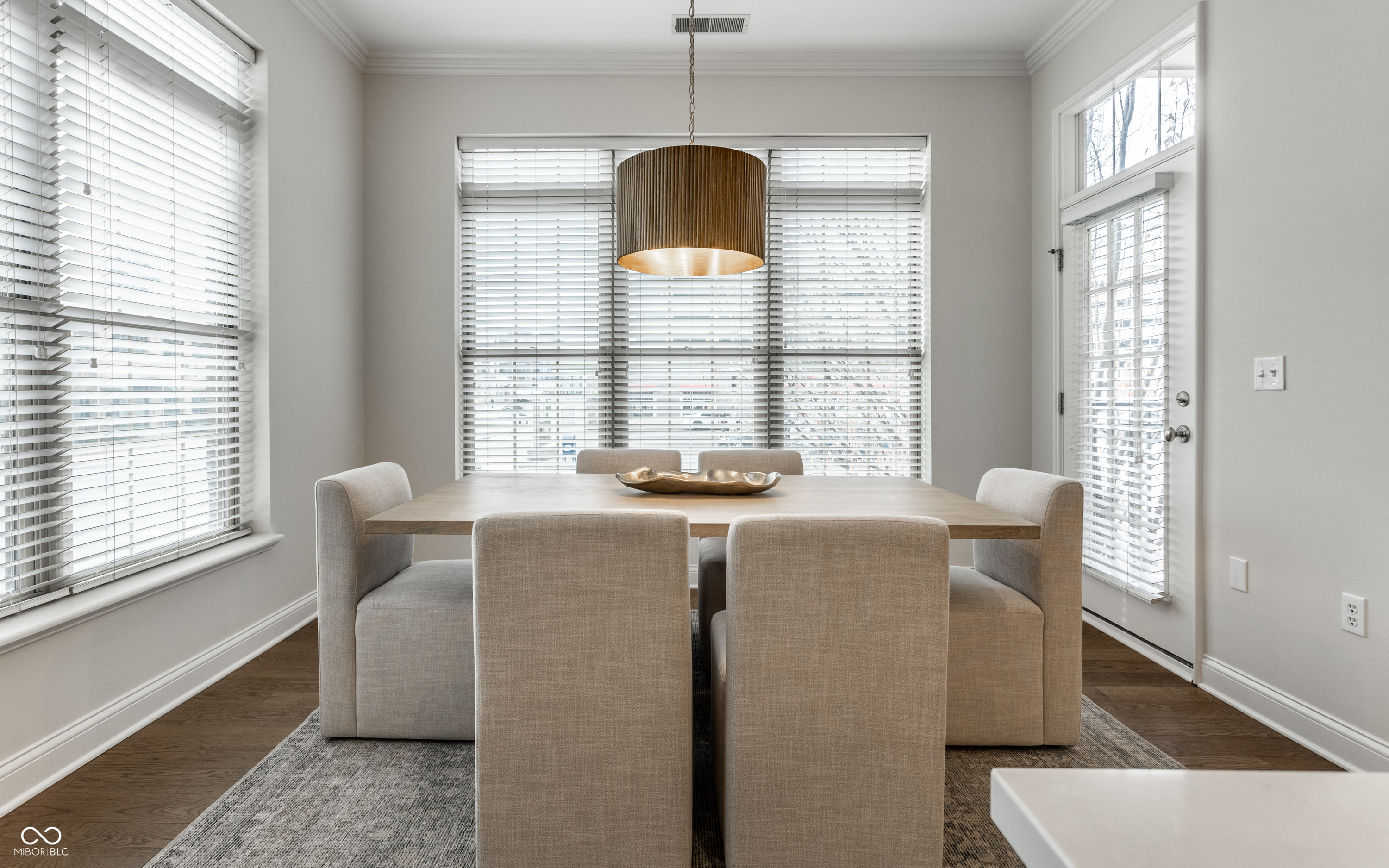 450 E Ohio Street Unit: 118