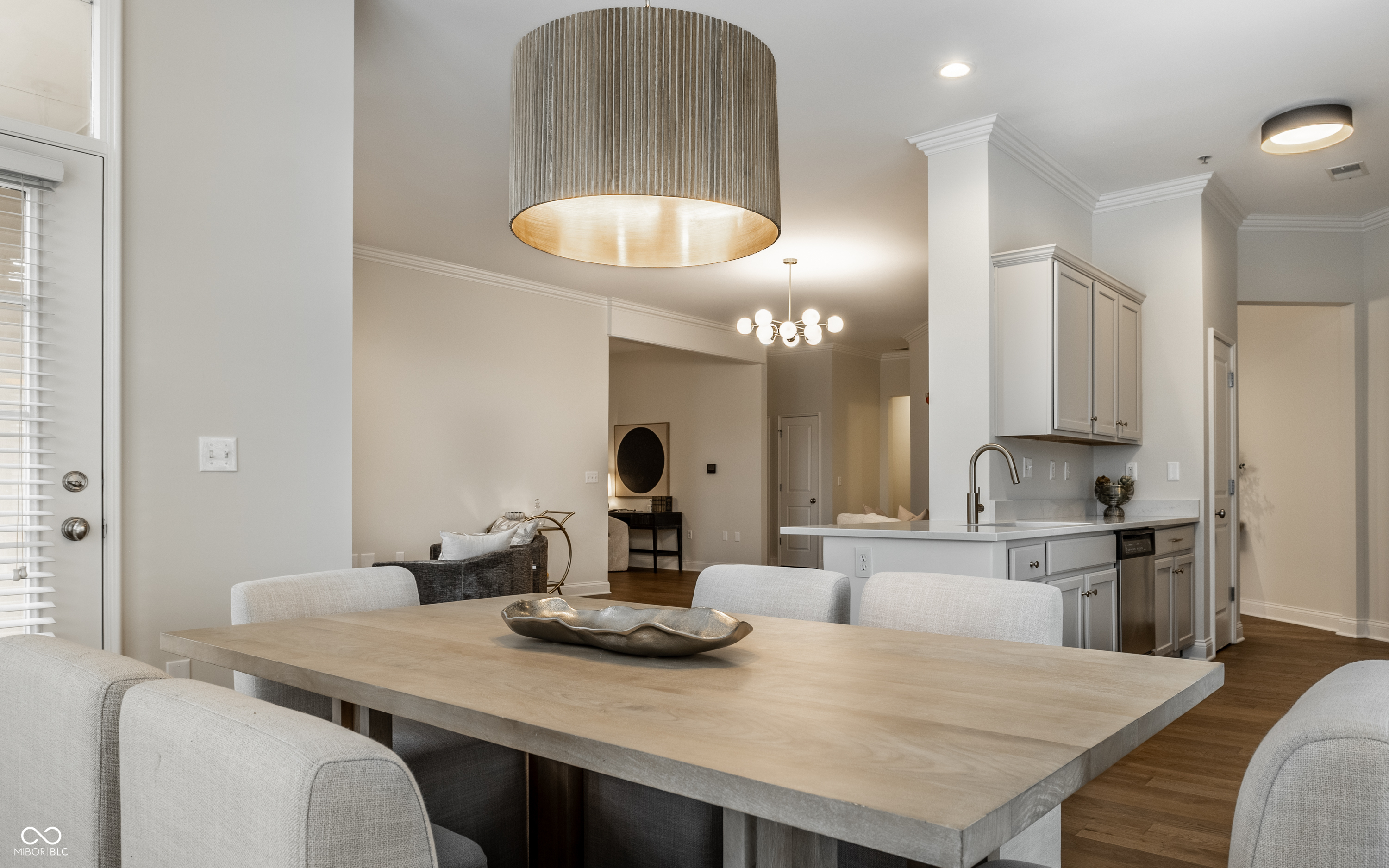 450 E Ohio Street Unit: 118