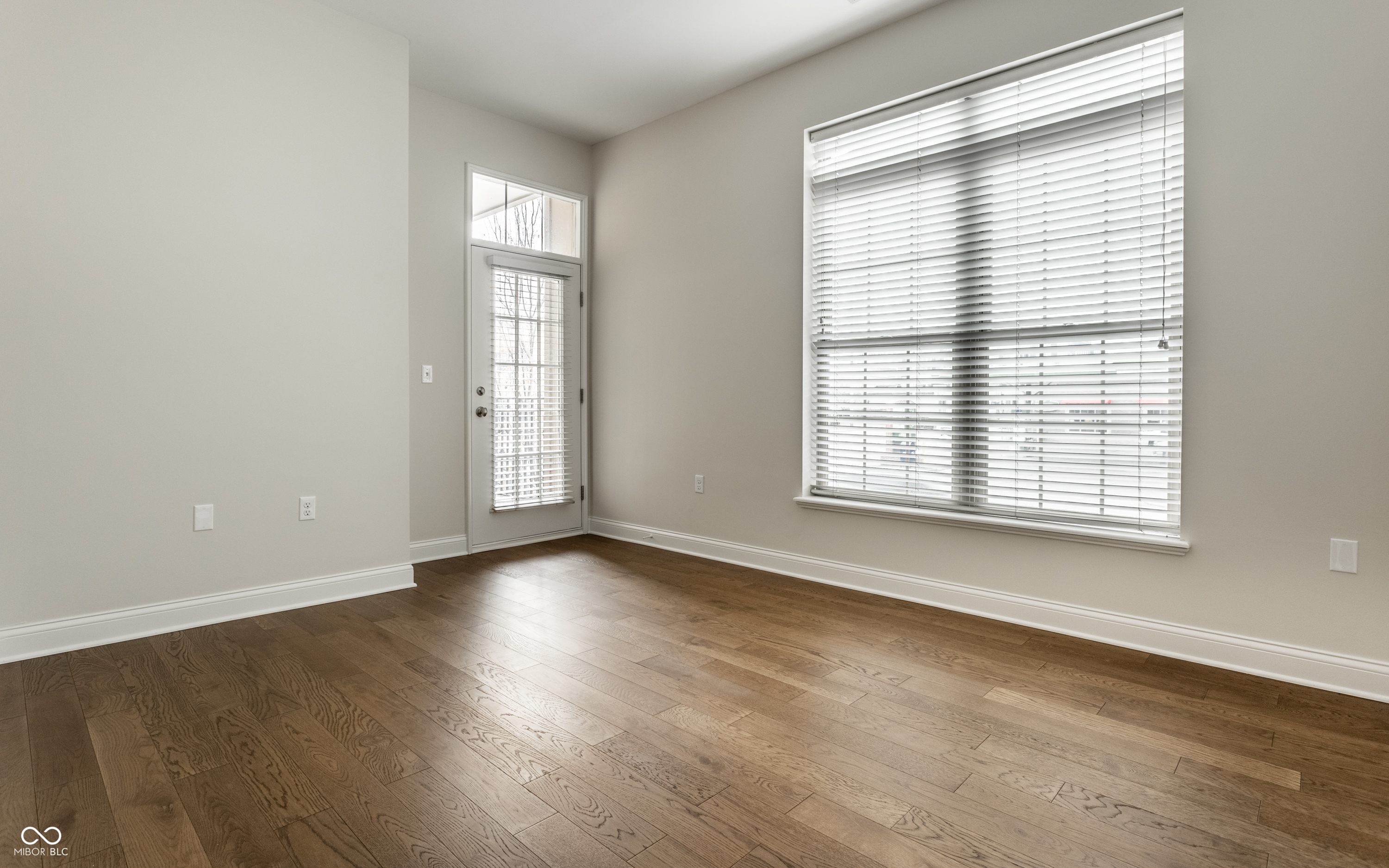 450 E Ohio Street Unit: 118