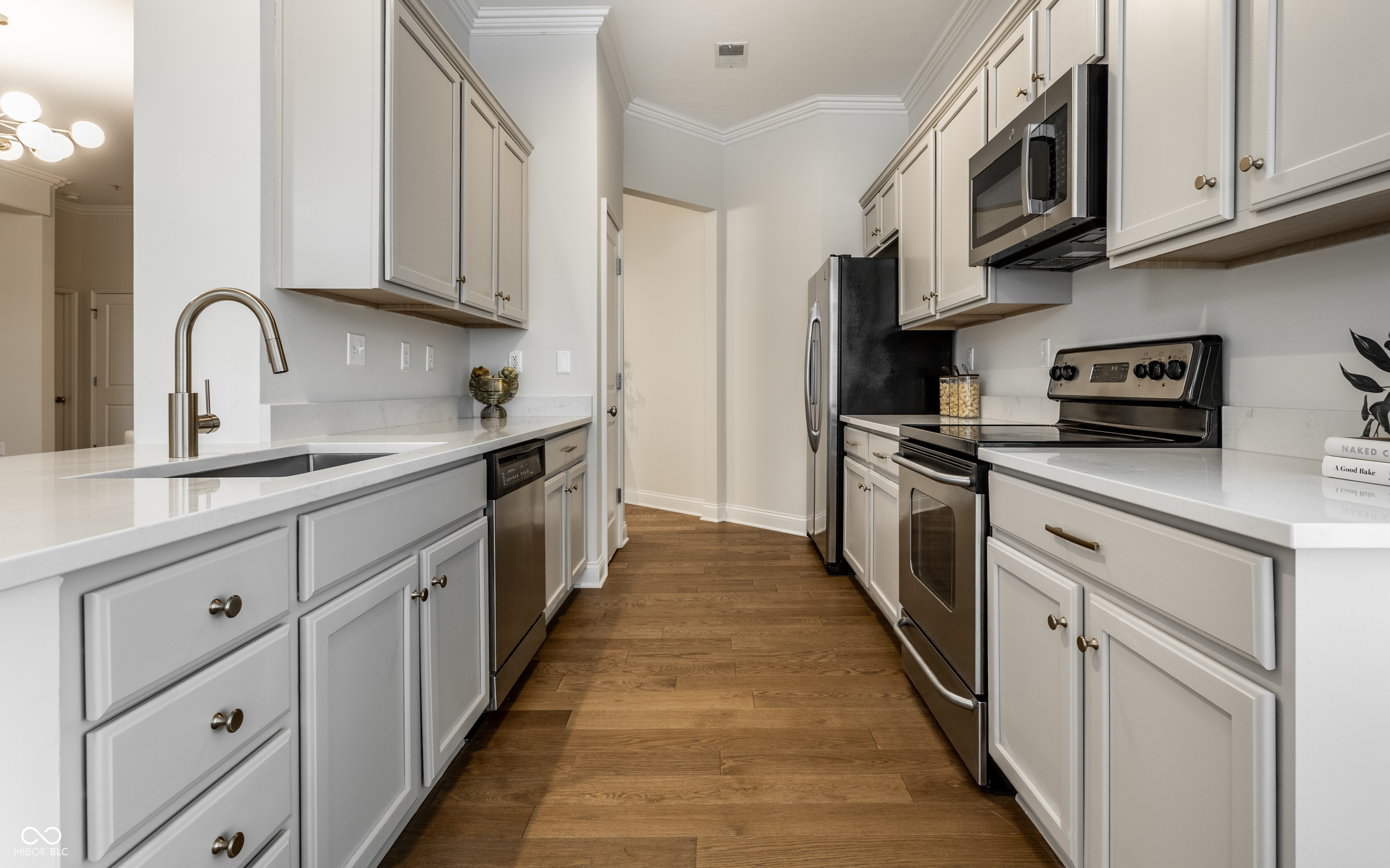 450 E Ohio Street Unit: 118