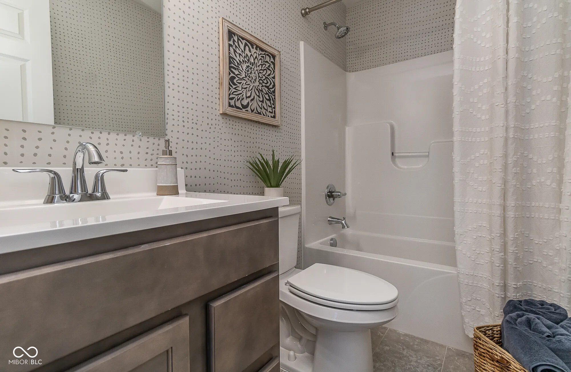 19568 Atwater Avenue