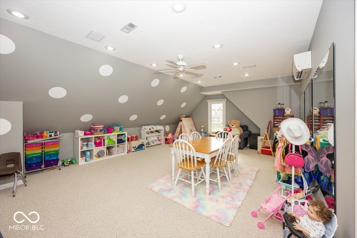 13698 Golden Ridge Lane