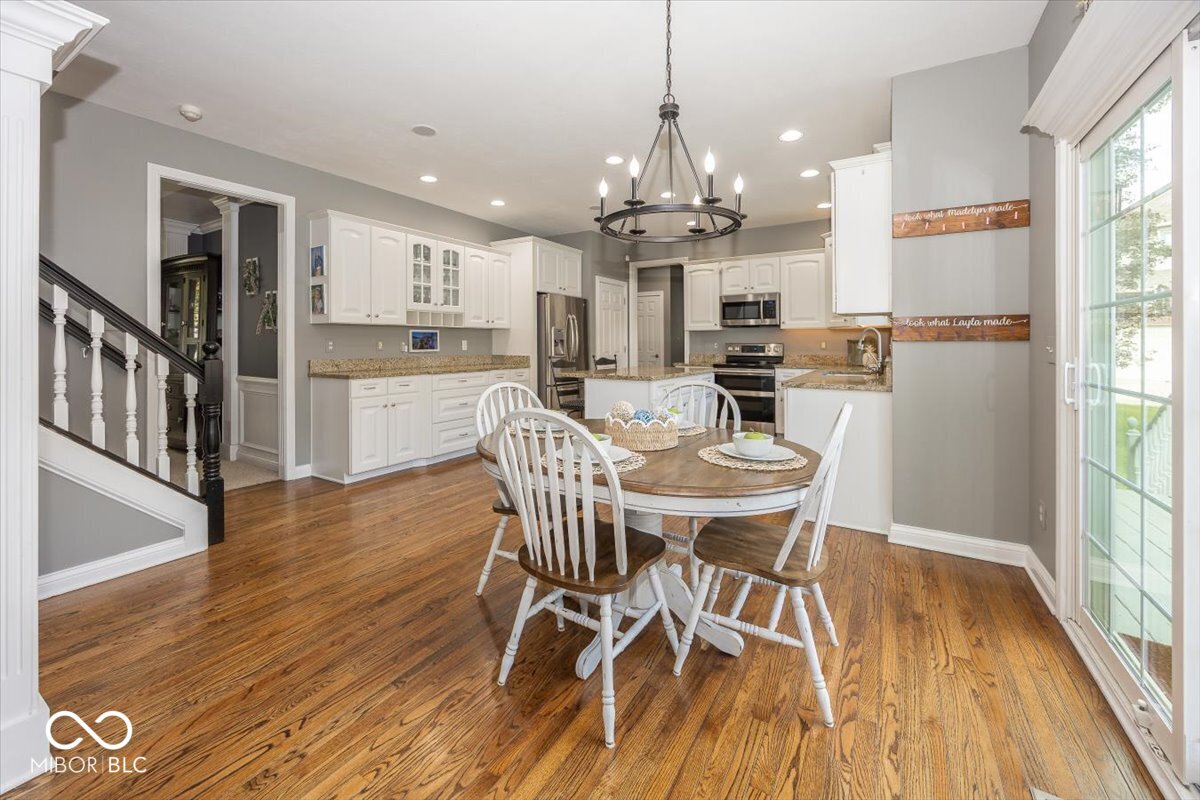 13698 Golden Ridge Lane