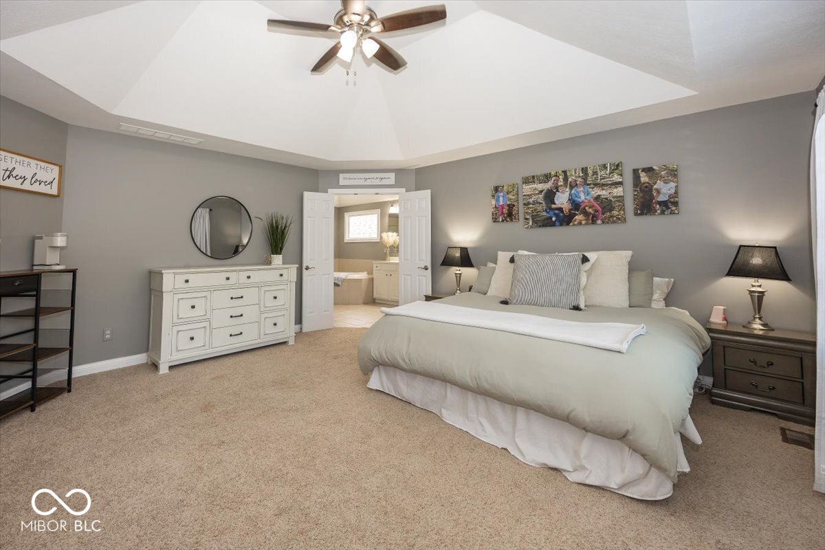 13698 Golden Ridge Lane