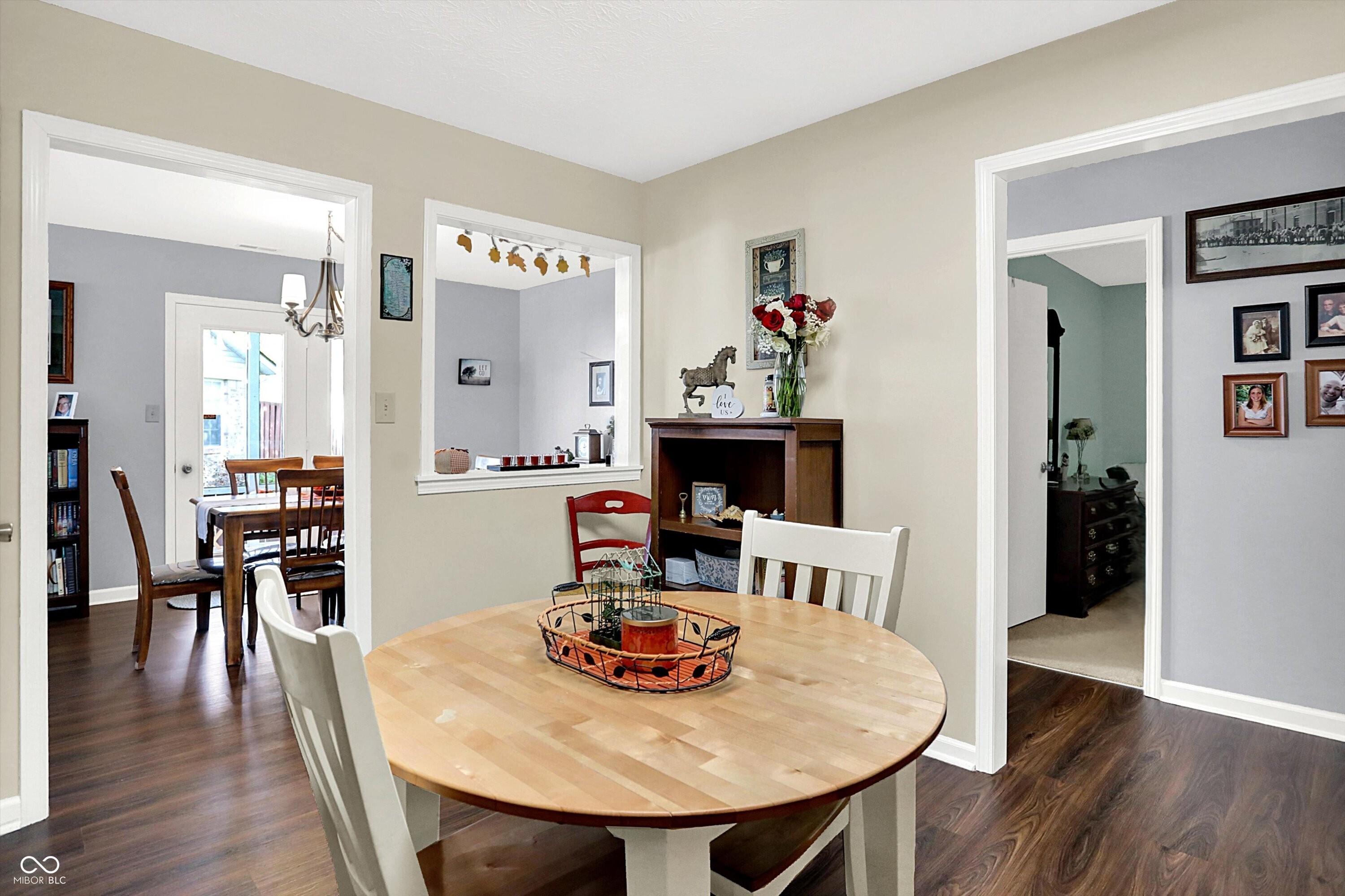 6375 Village Oak Court