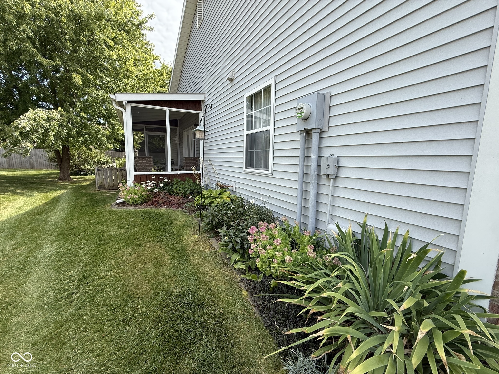 6375 Village Oak Court