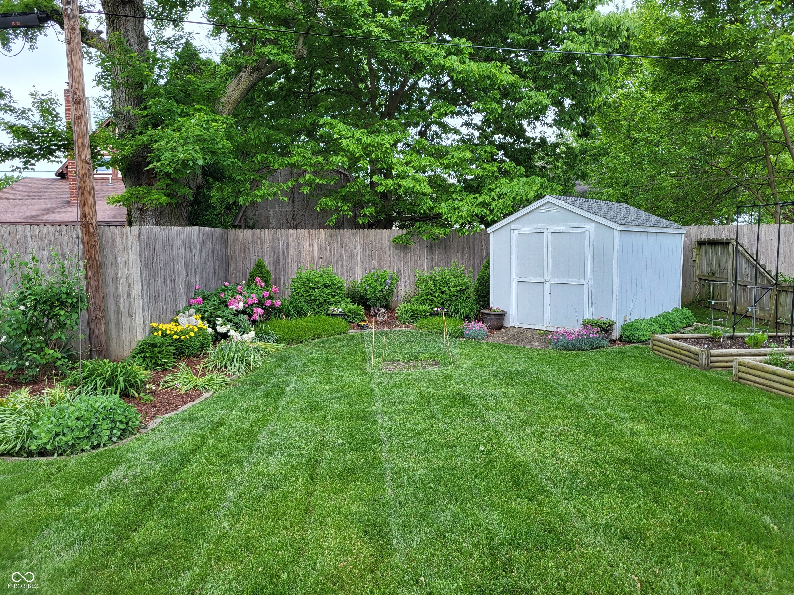 6375 Village Oak Court