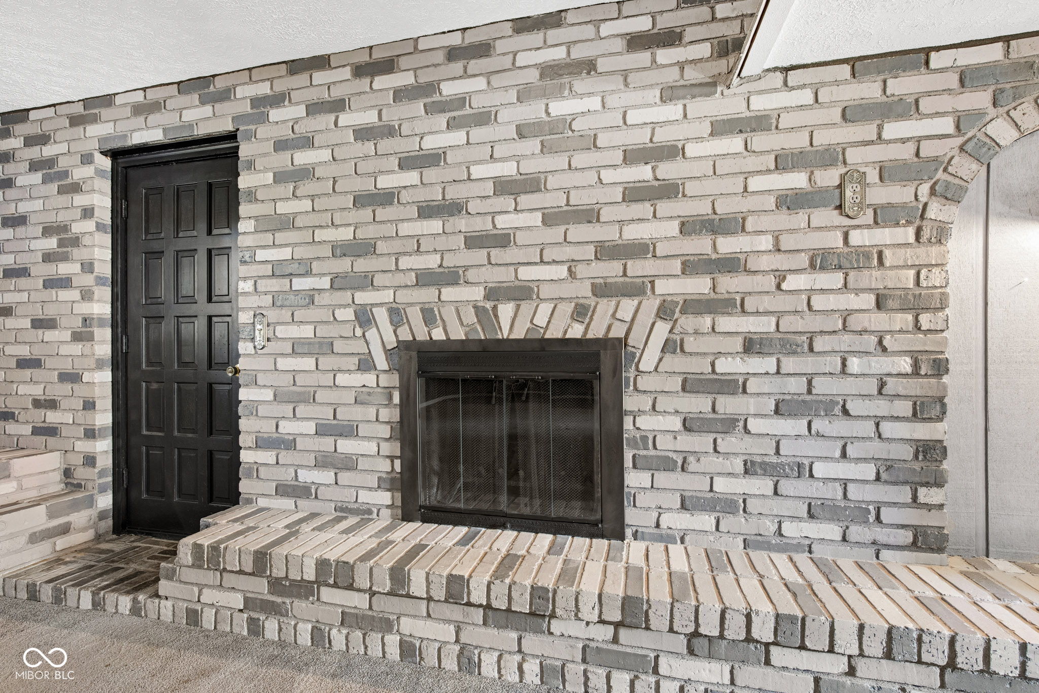 4404 Devon Lake Road