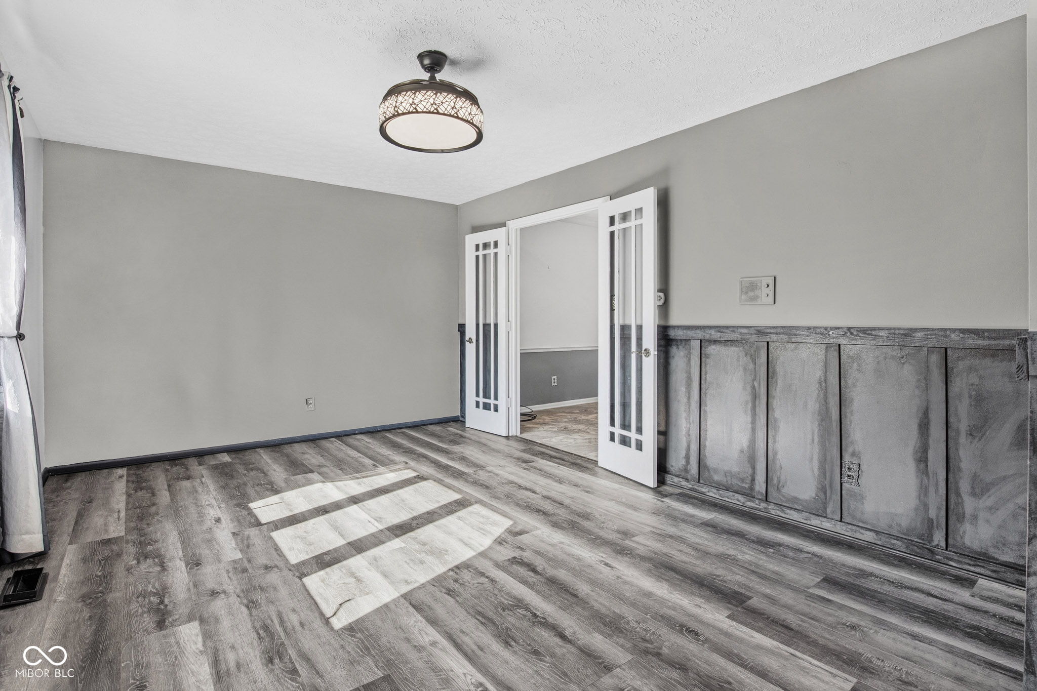 4404 Devon Lake Road