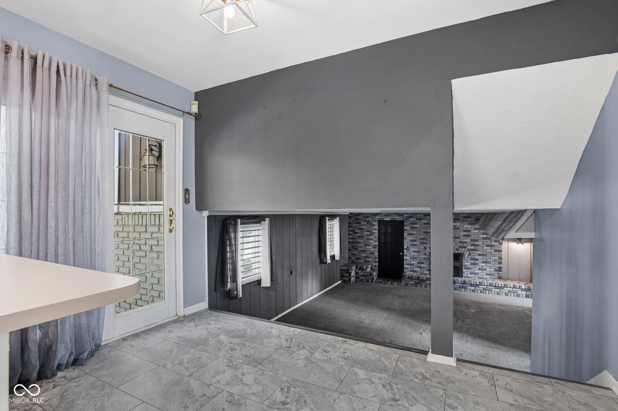 4404 Devon Lake Road