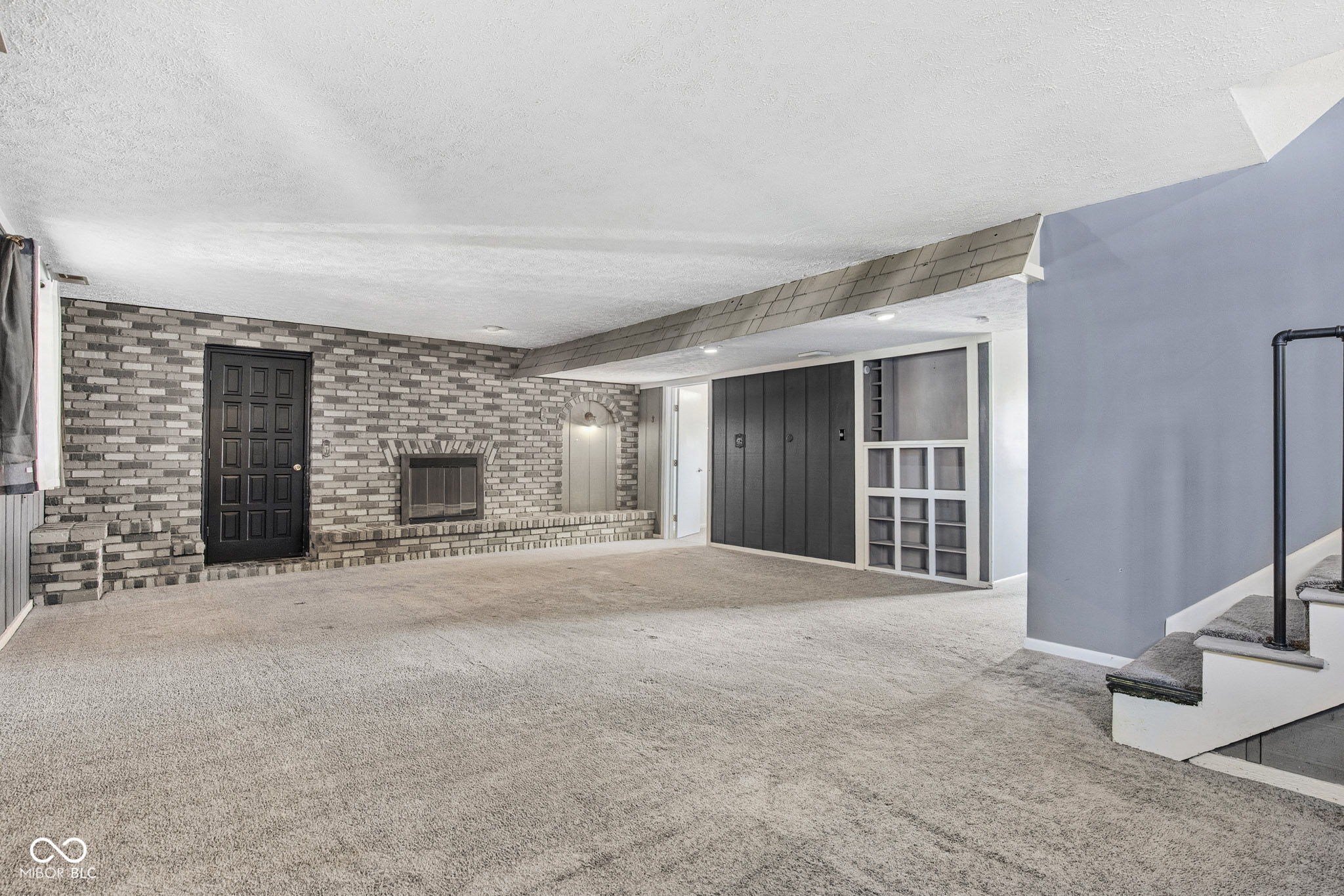 4404 Devon Lake Road