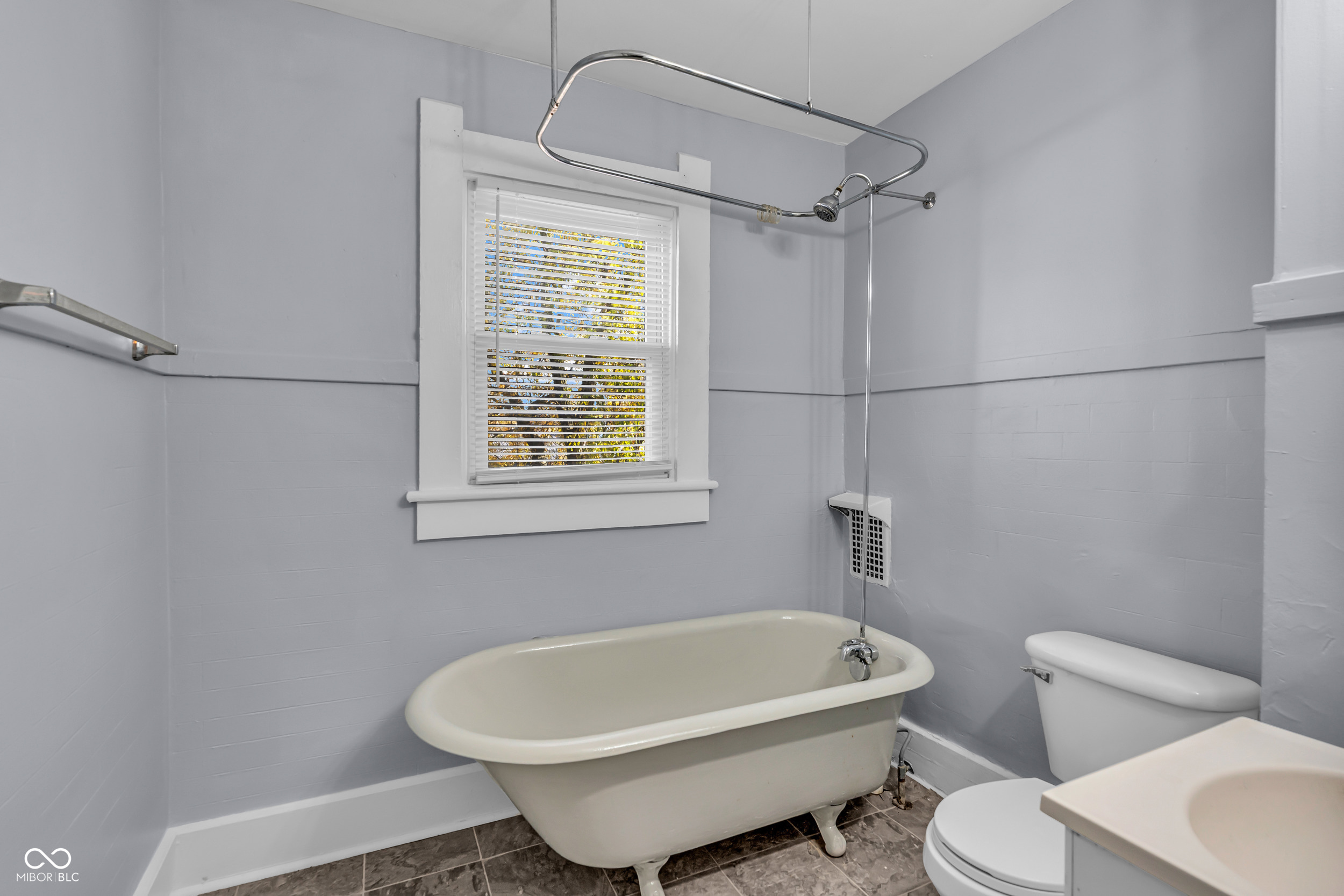 1659 Carrollton Avenue