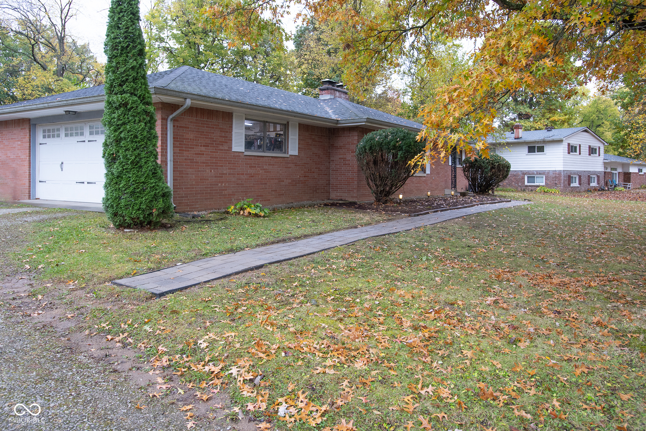 4743 Bluffwood Drive N