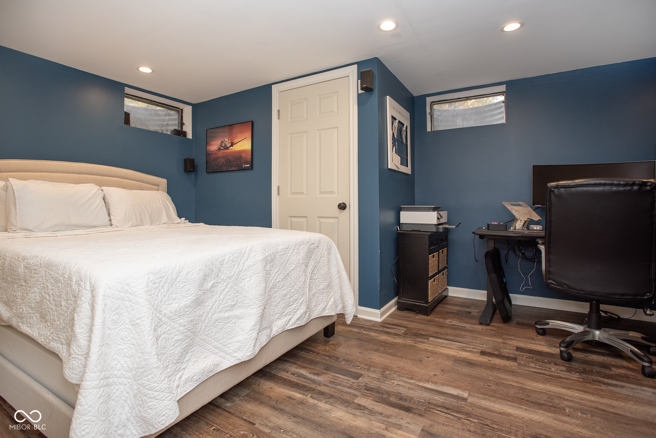 4743 Bluffwood Drive N