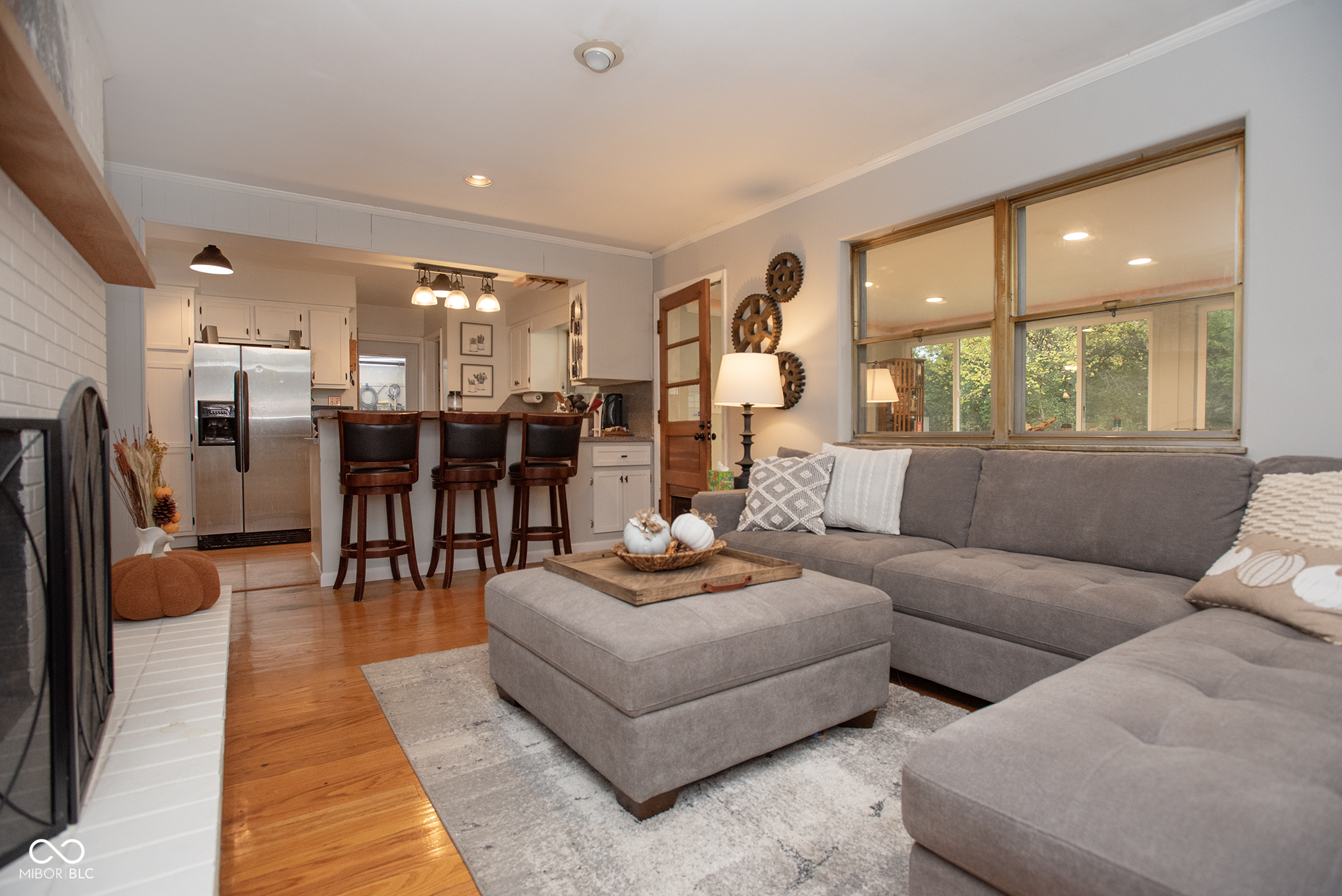 4743 Bluffwood Drive N