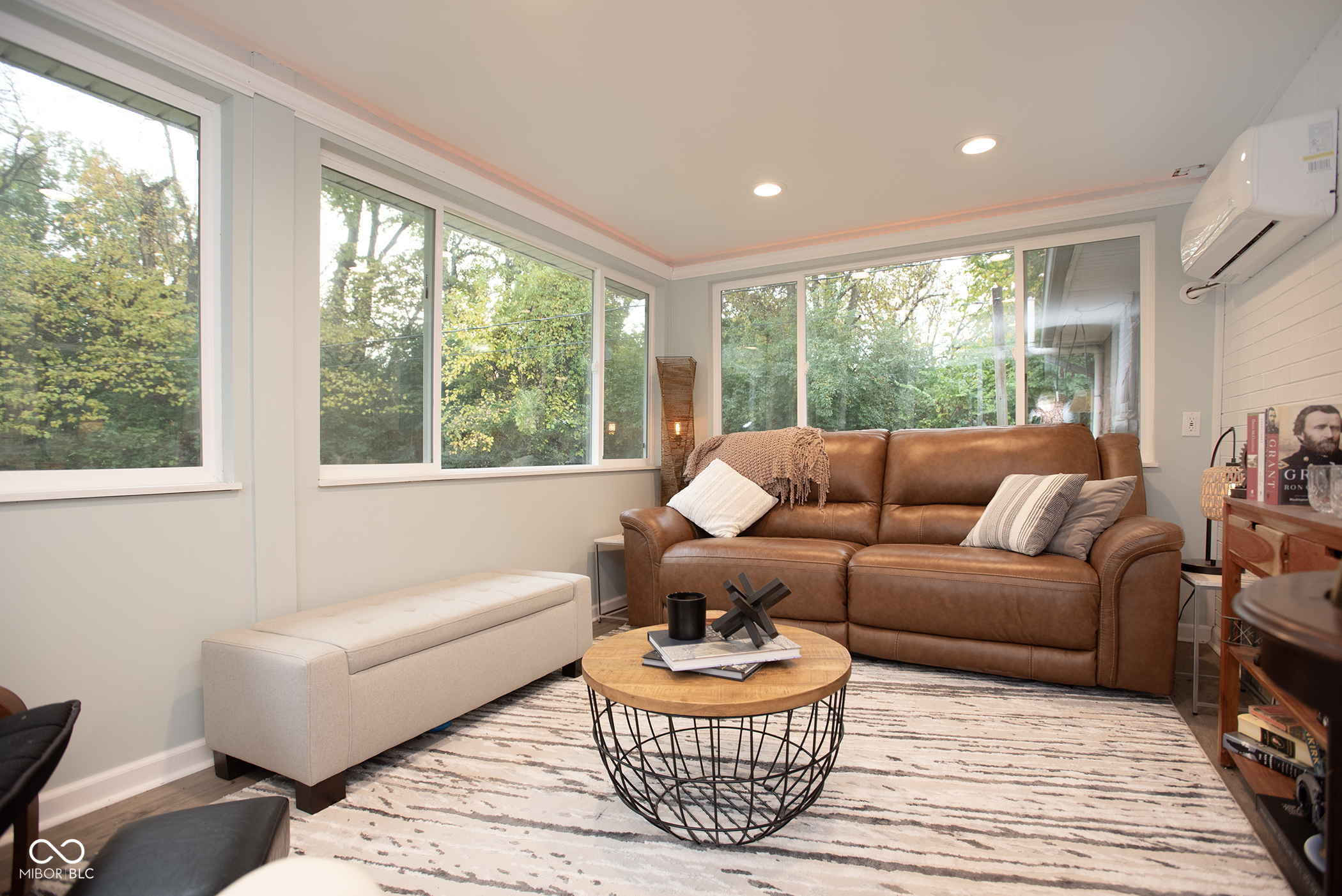 4743 Bluffwood Drive N