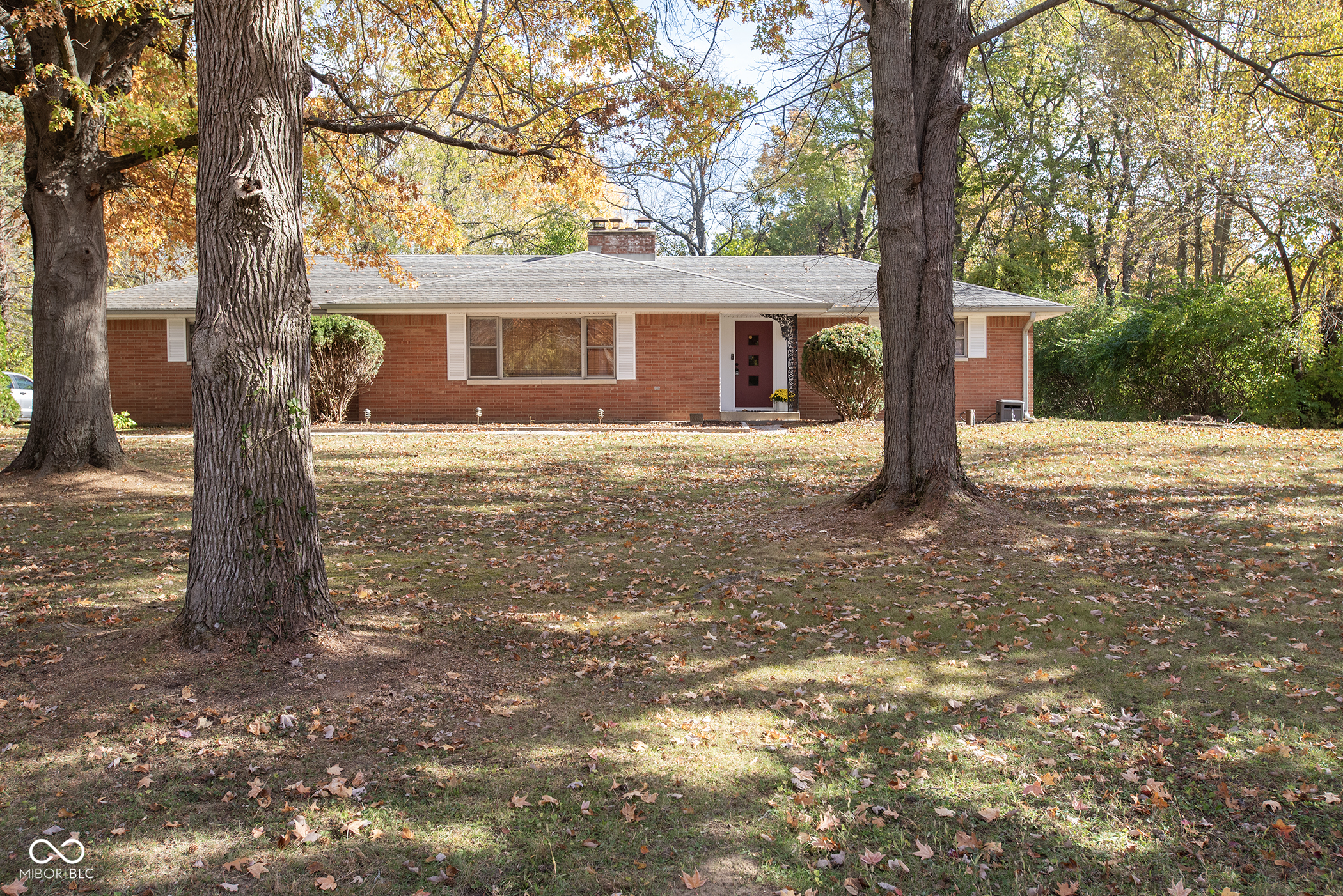 4743 Bluffwood Drive N